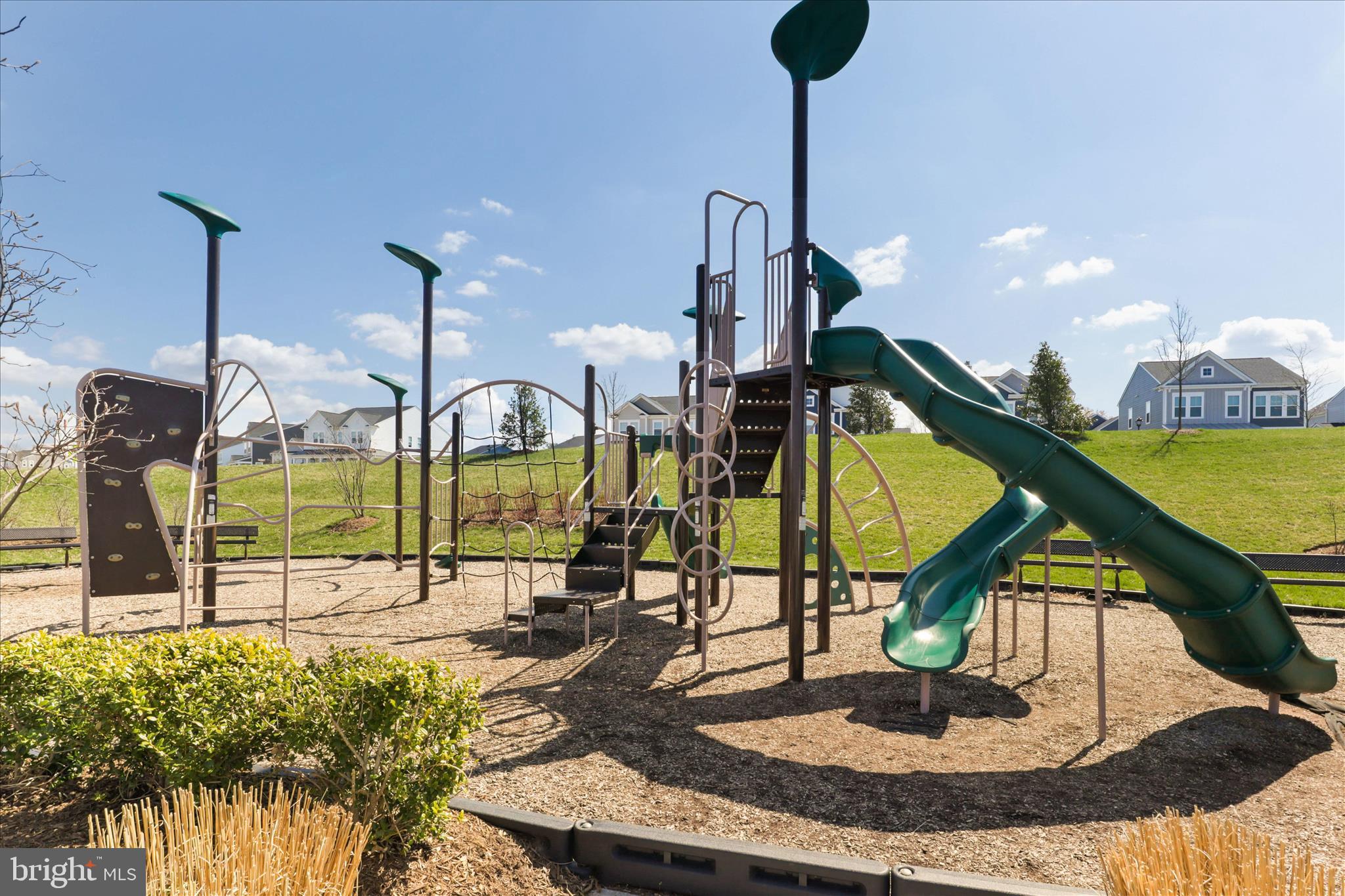 MEADOW BROOK FARM - Residential