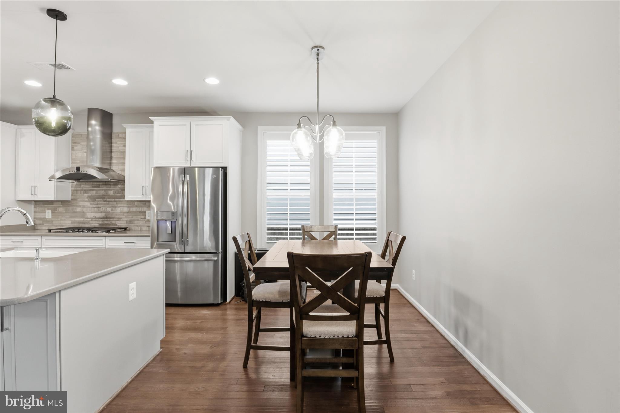 MEADOW BROOK FARM - Residential