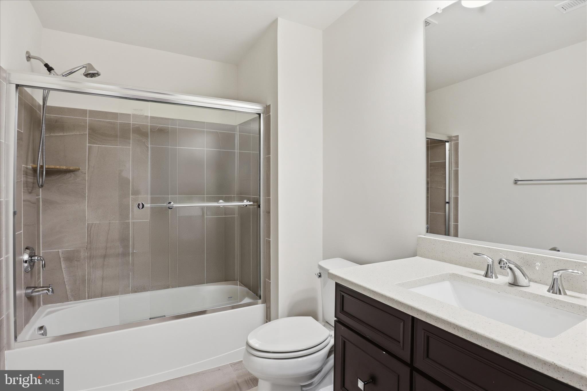 MEADOW BROOK FARM - Residential