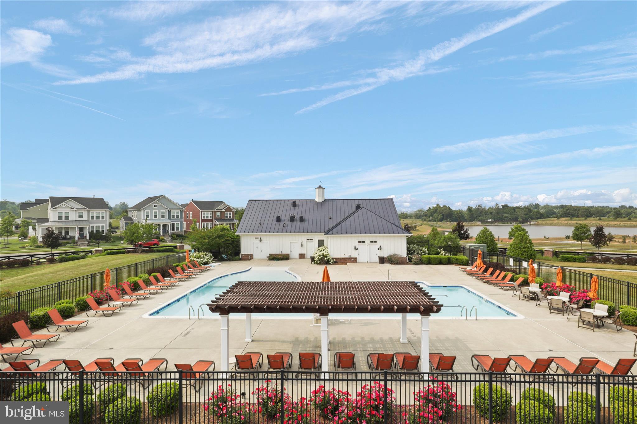MEADOW BROOK FARM - Residential