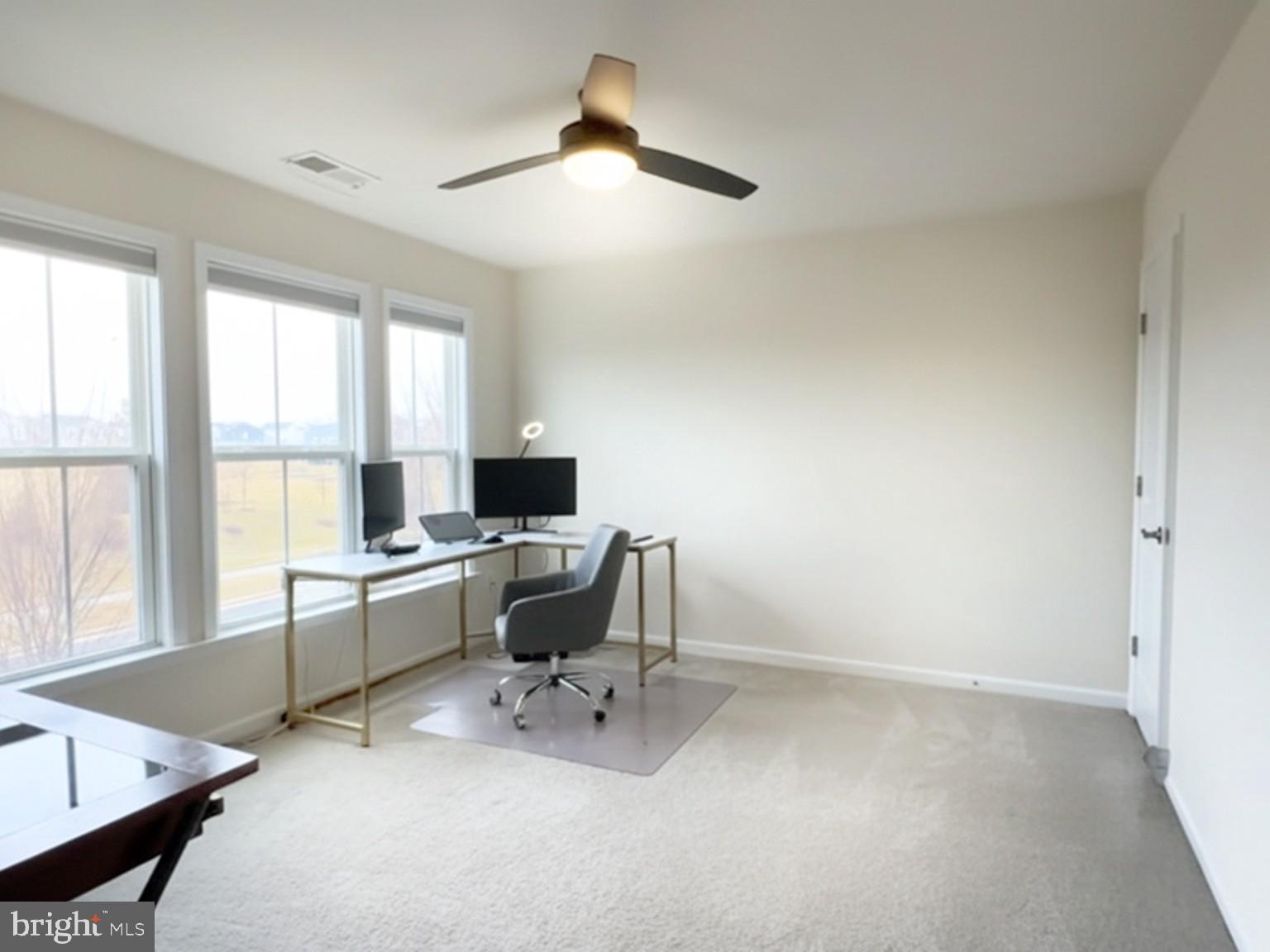 MEADOW BROOK FARM - Residential