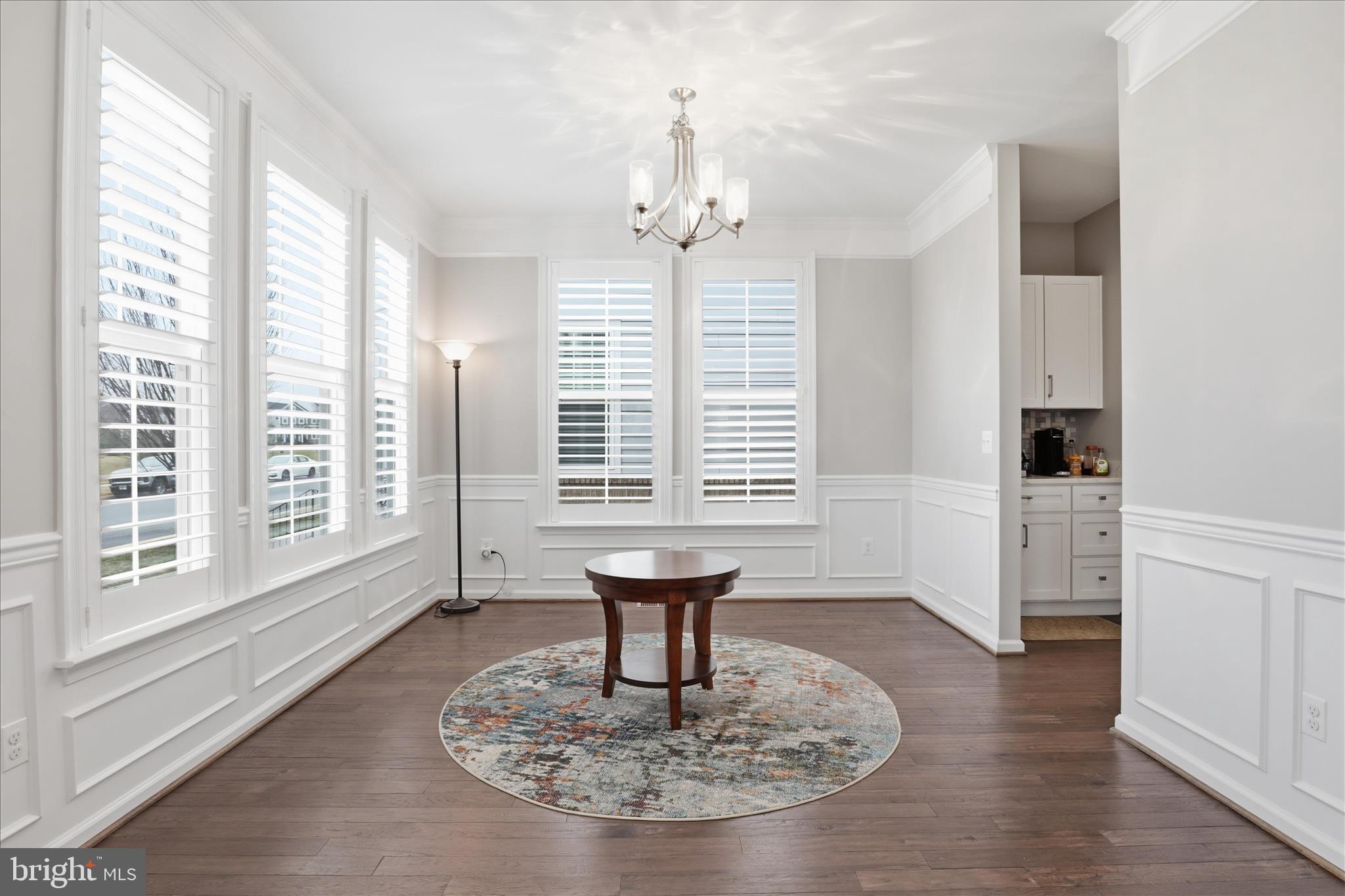 MEADOW BROOK FARM - Residential