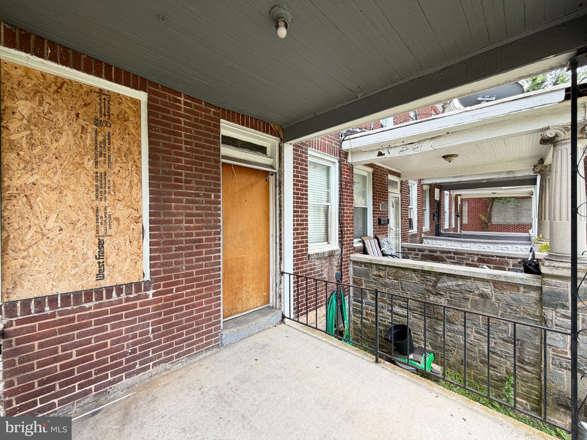 3833 BEEHLER AVENUE
