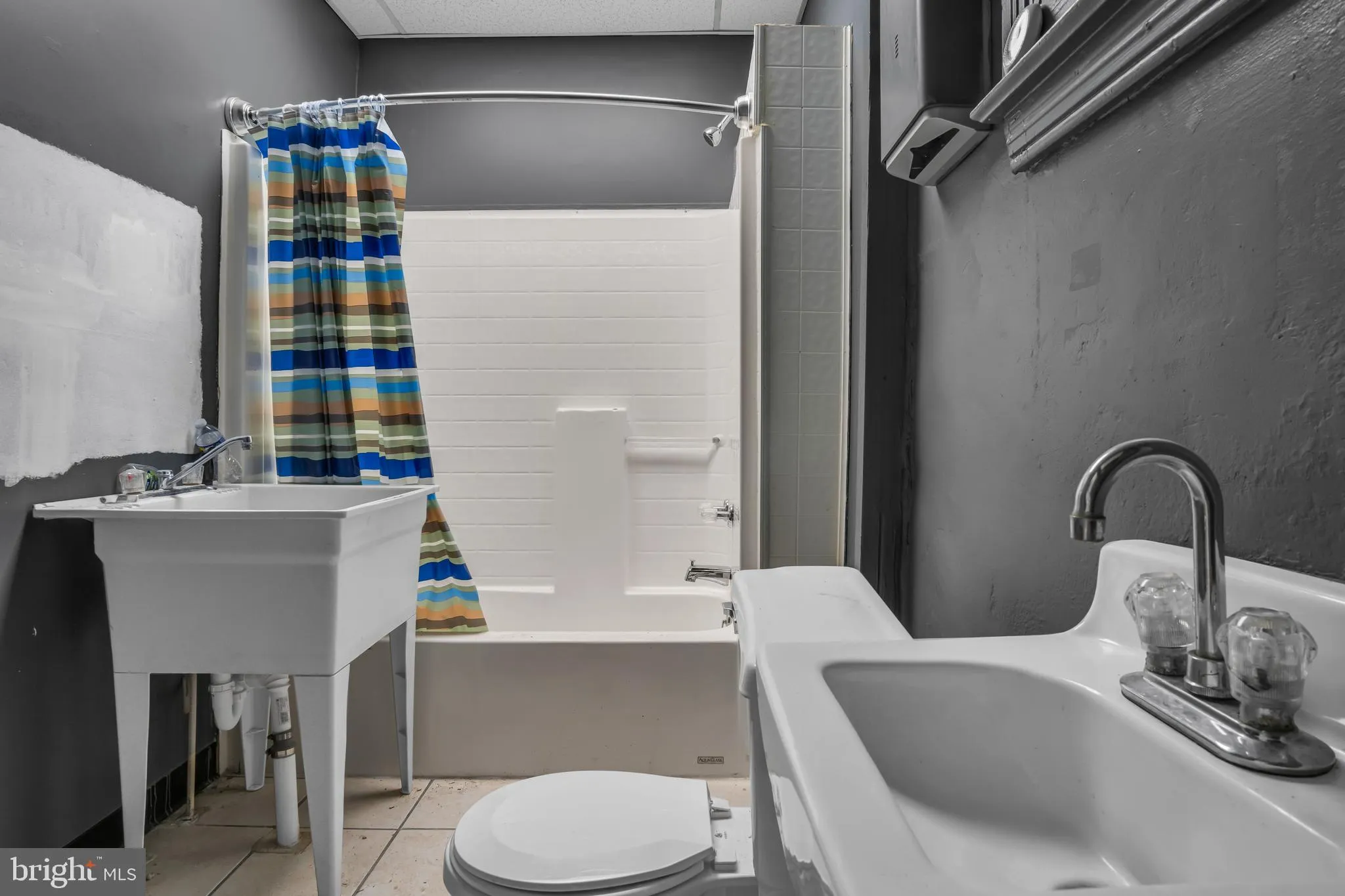 York, Pennsylvania 17401, United States, ,Commercial,Active,58061