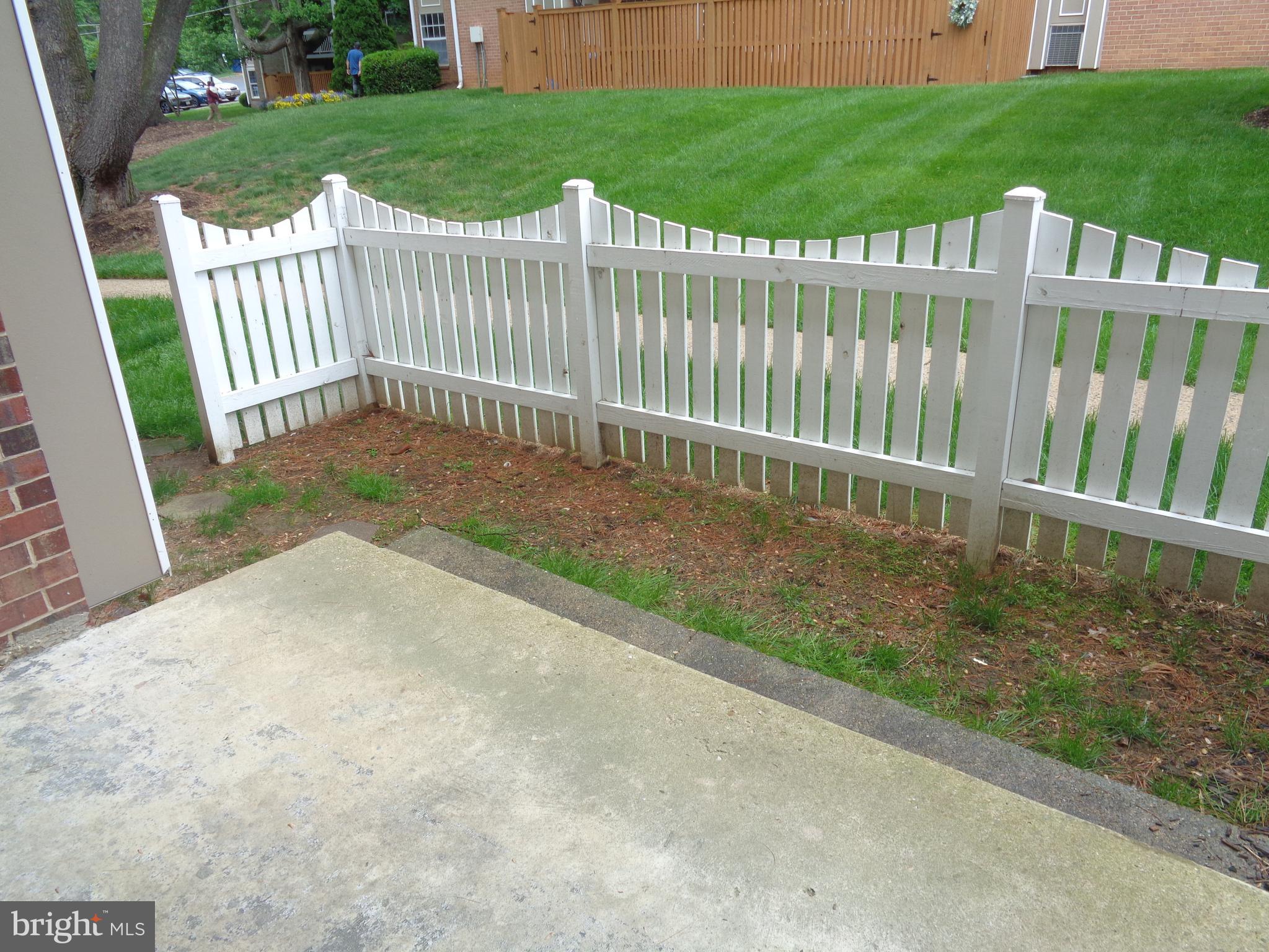 MC LEAN CHASE - Residential