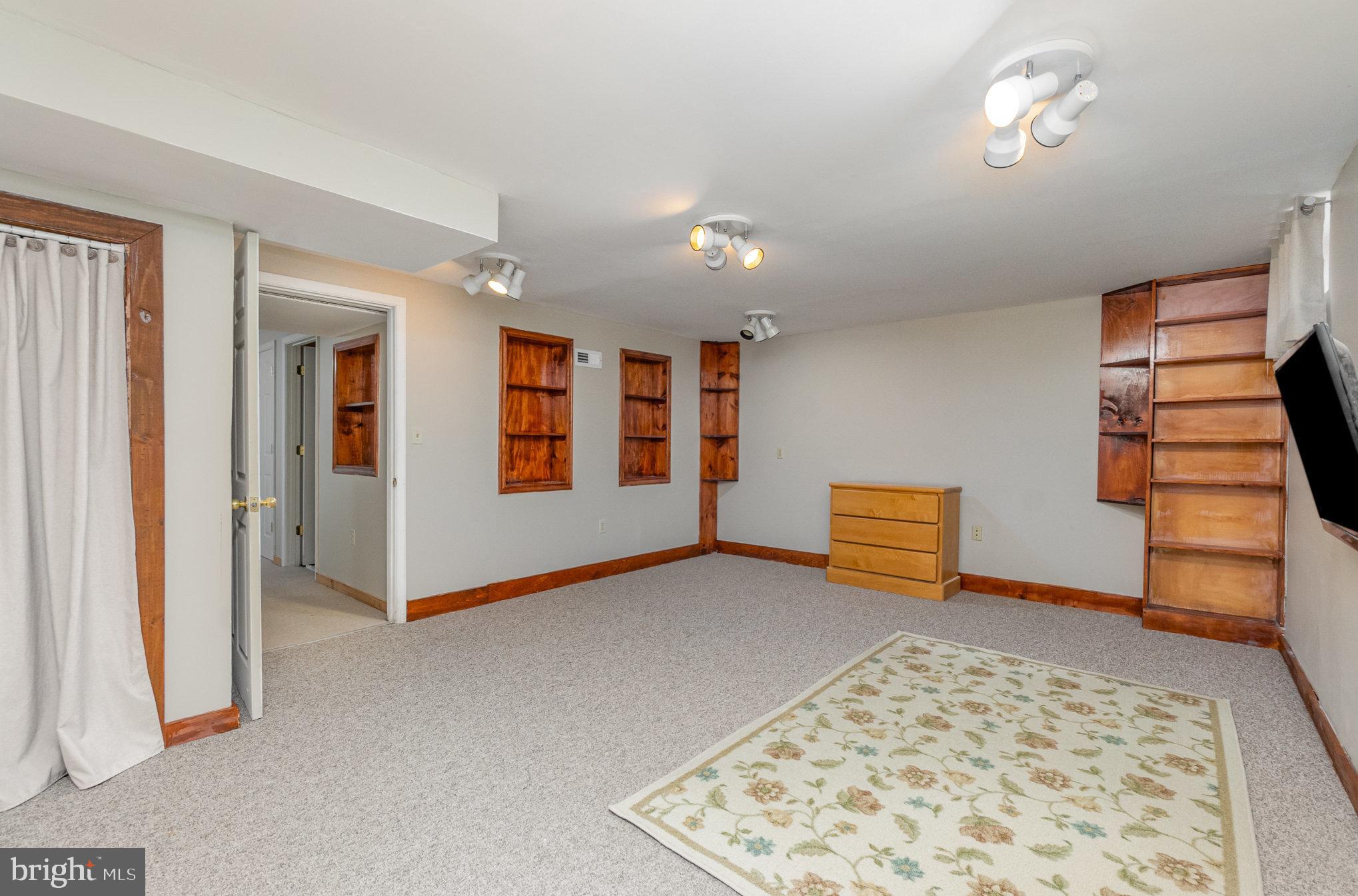 GRACE HARBOUR - Residential