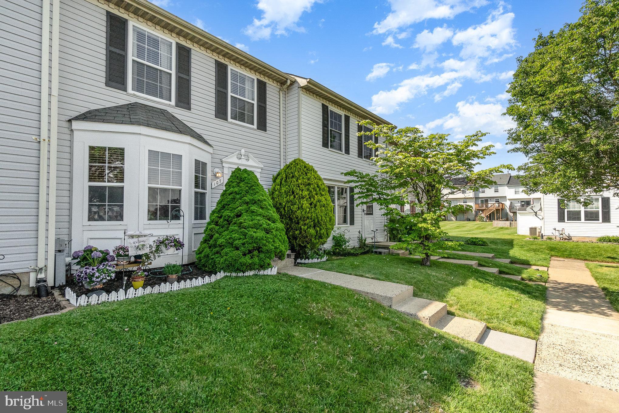 GRACE HARBOUR - Residential