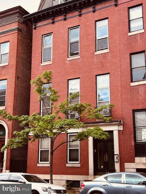MOUNT VERNON PLACE HISTORIC DISTRICT - Residential Lease
