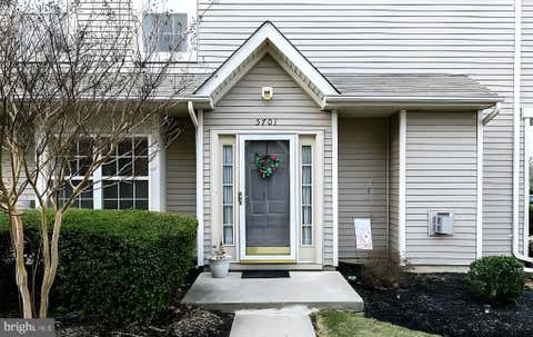 Townhouse For Rent - 5701 Essex Lane<br/> MOUNT LAUREL, NJ 08054