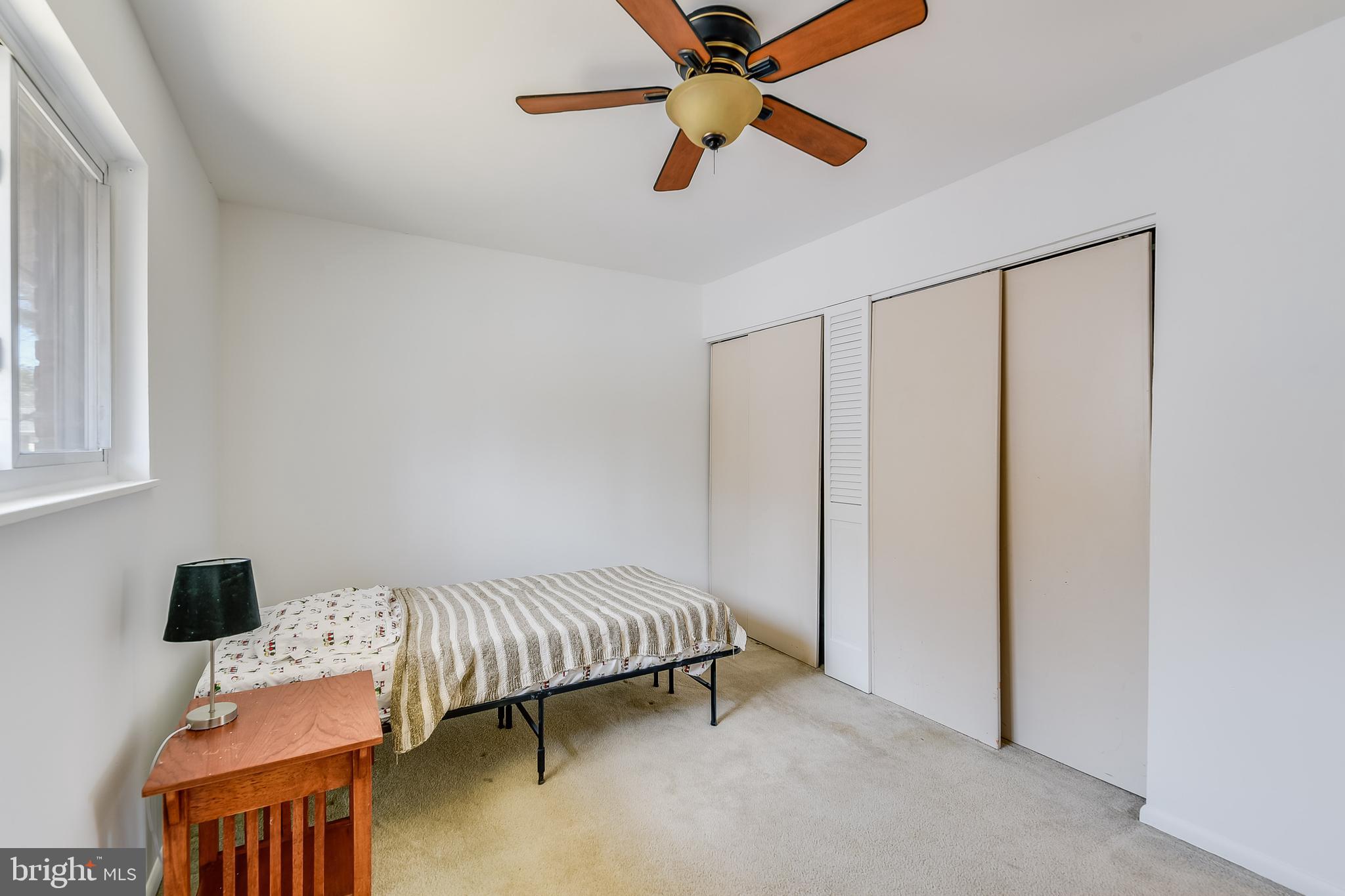 SUNRISE BEACH - Residential