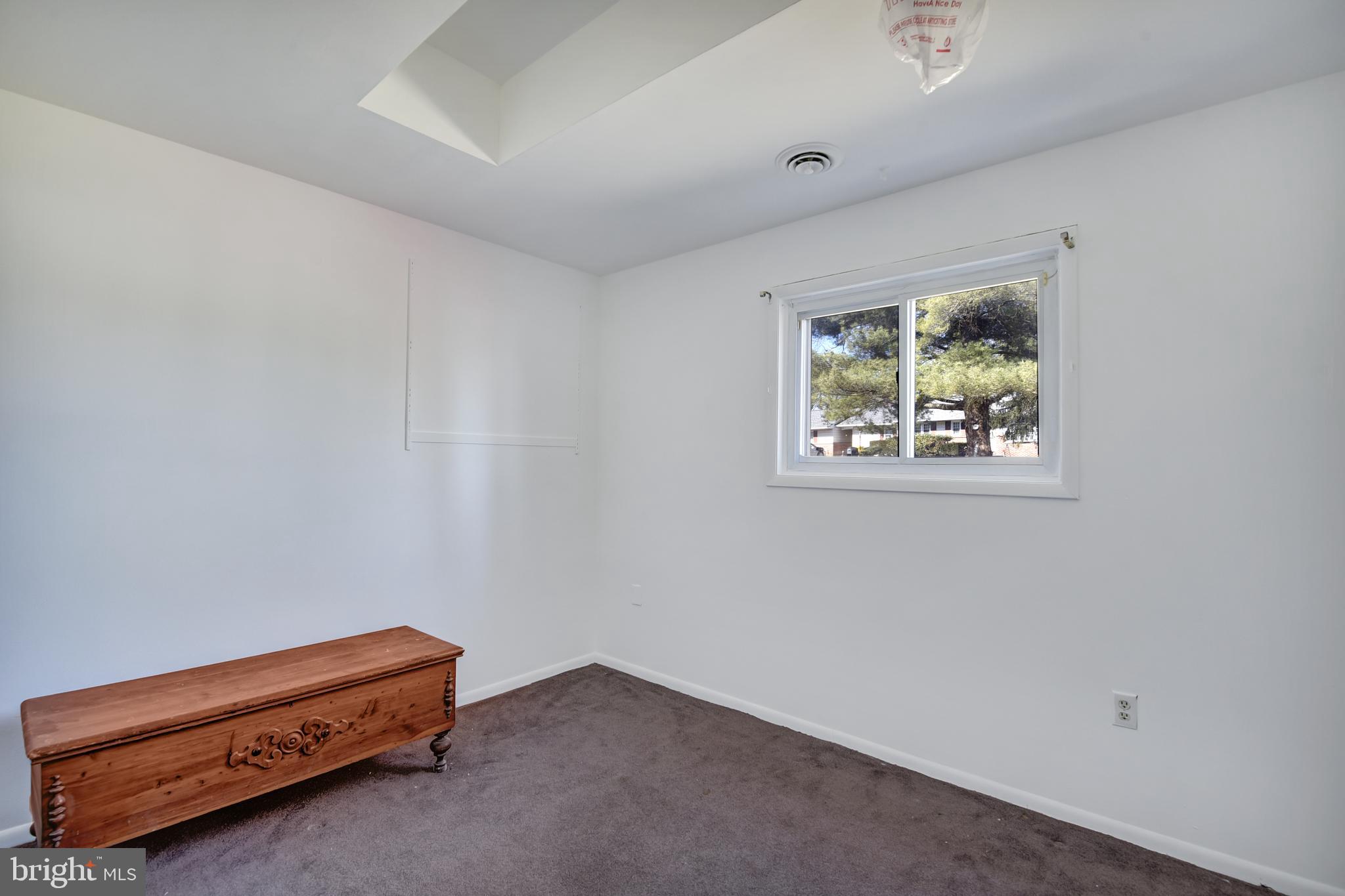 SUNRISE BEACH - Residential