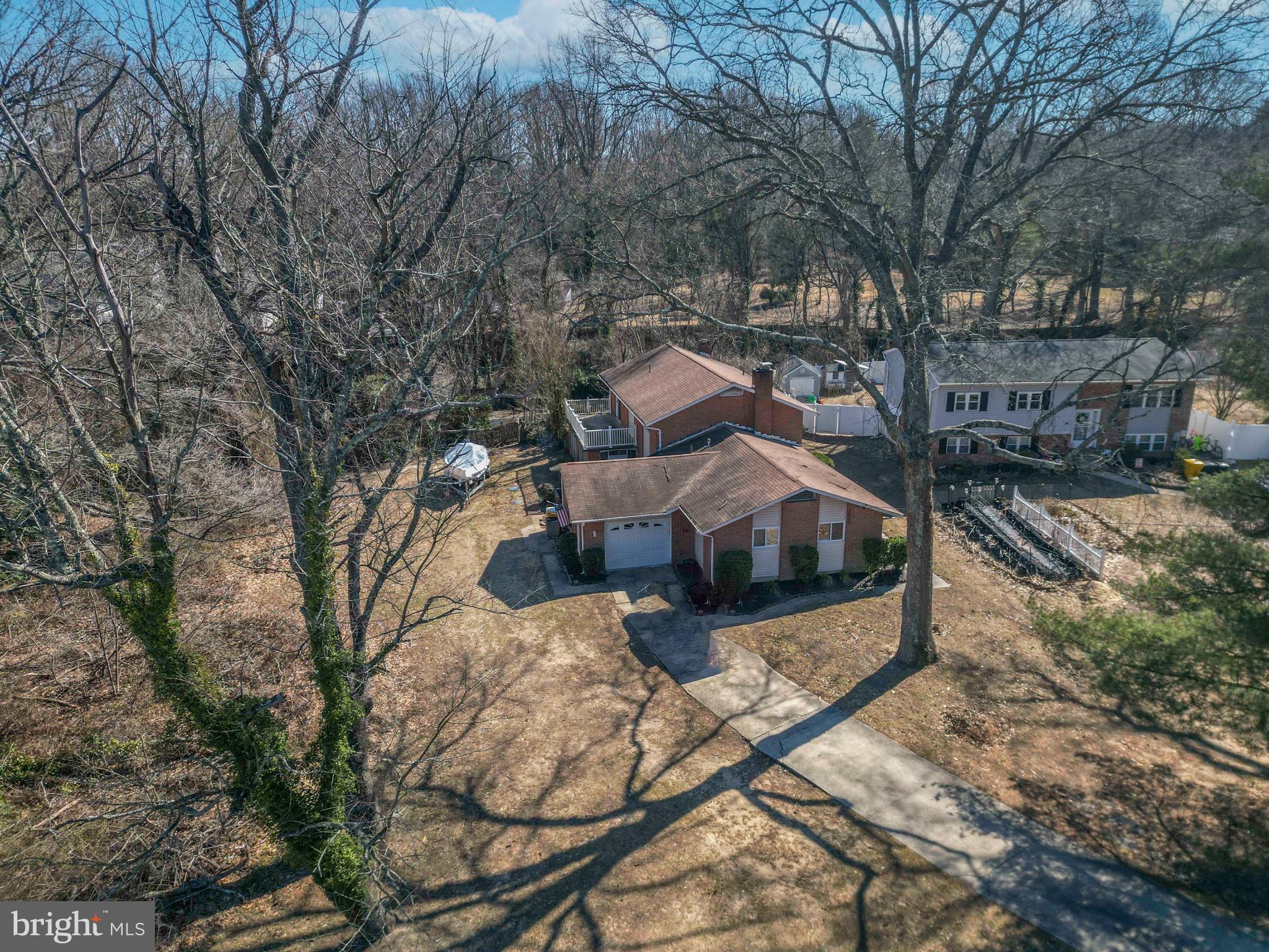 SUNRISE BEACH - Residential