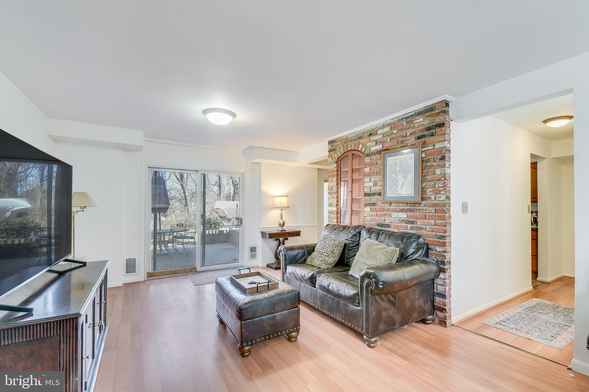 SUNRISE BEACH - Residential