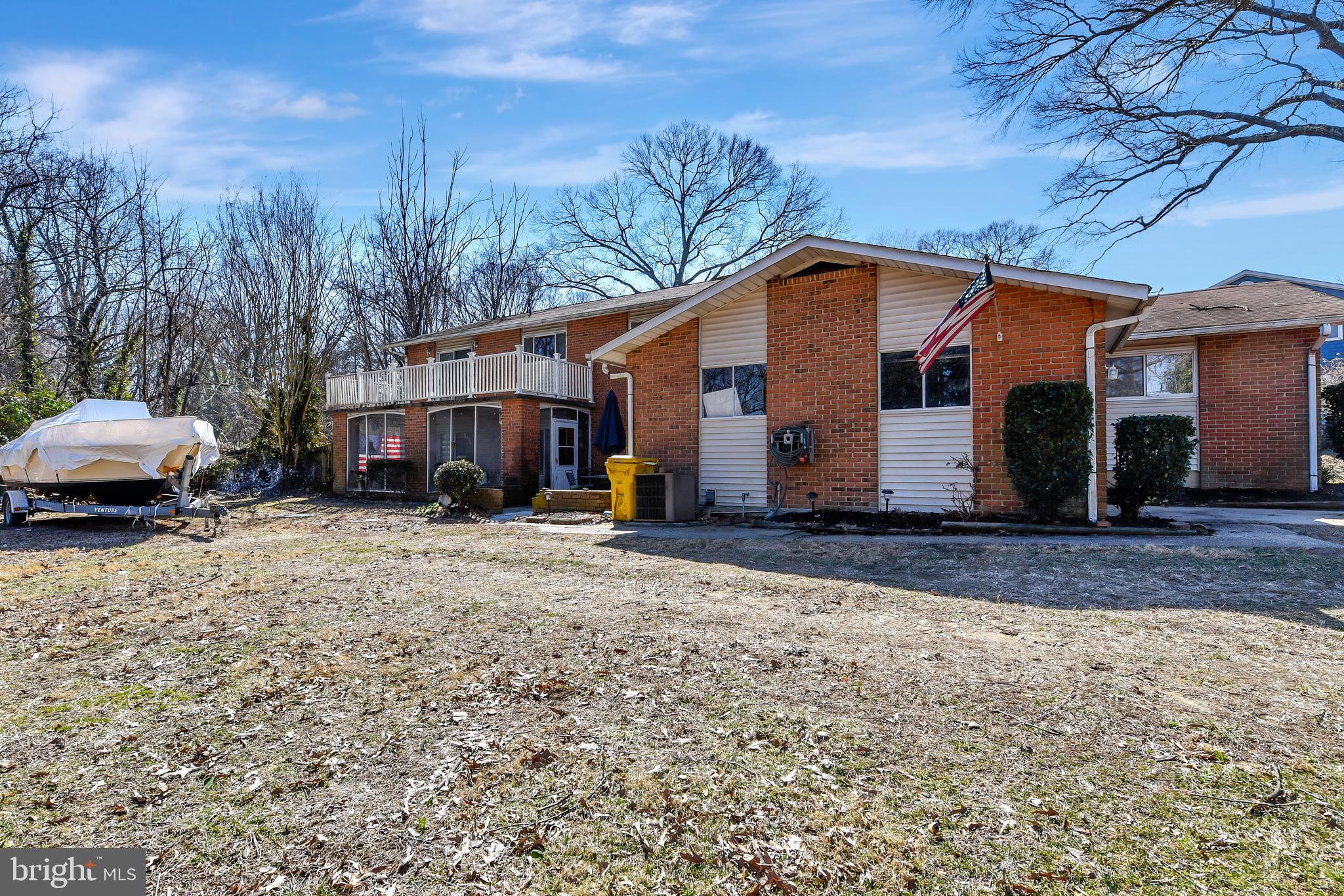 SUNRISE BEACH - Residential