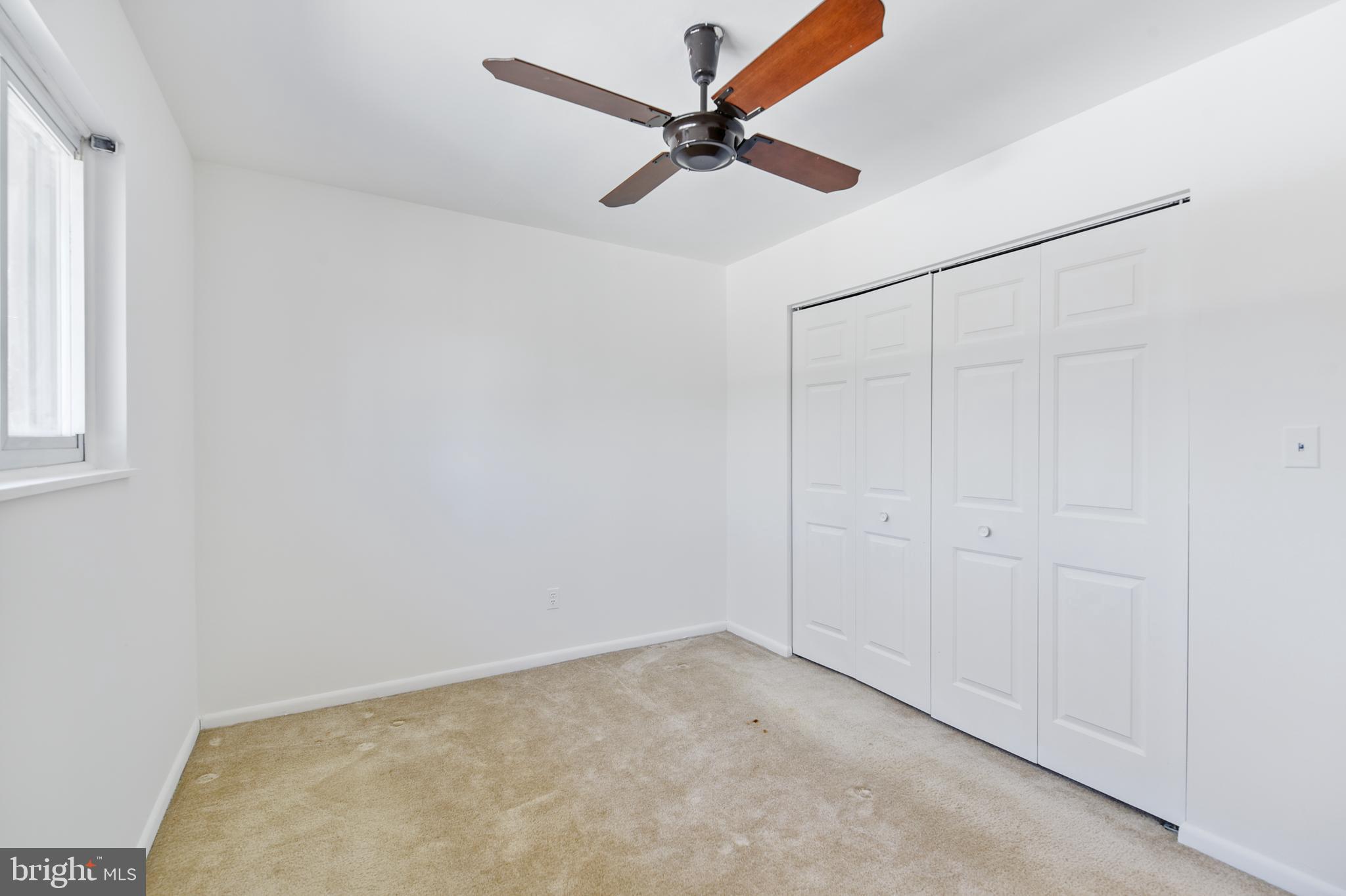 SUNRISE BEACH - Residential