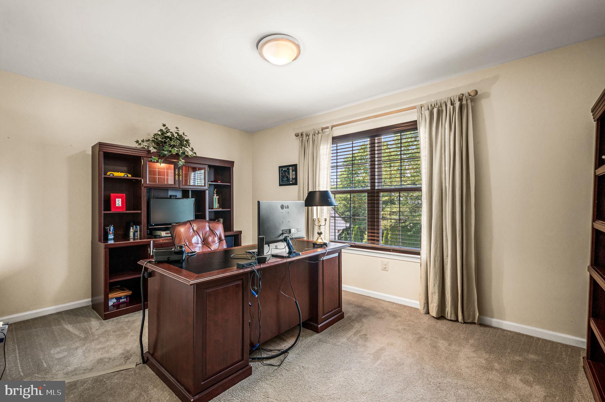 THE MEADOWS AT CHE - Residential