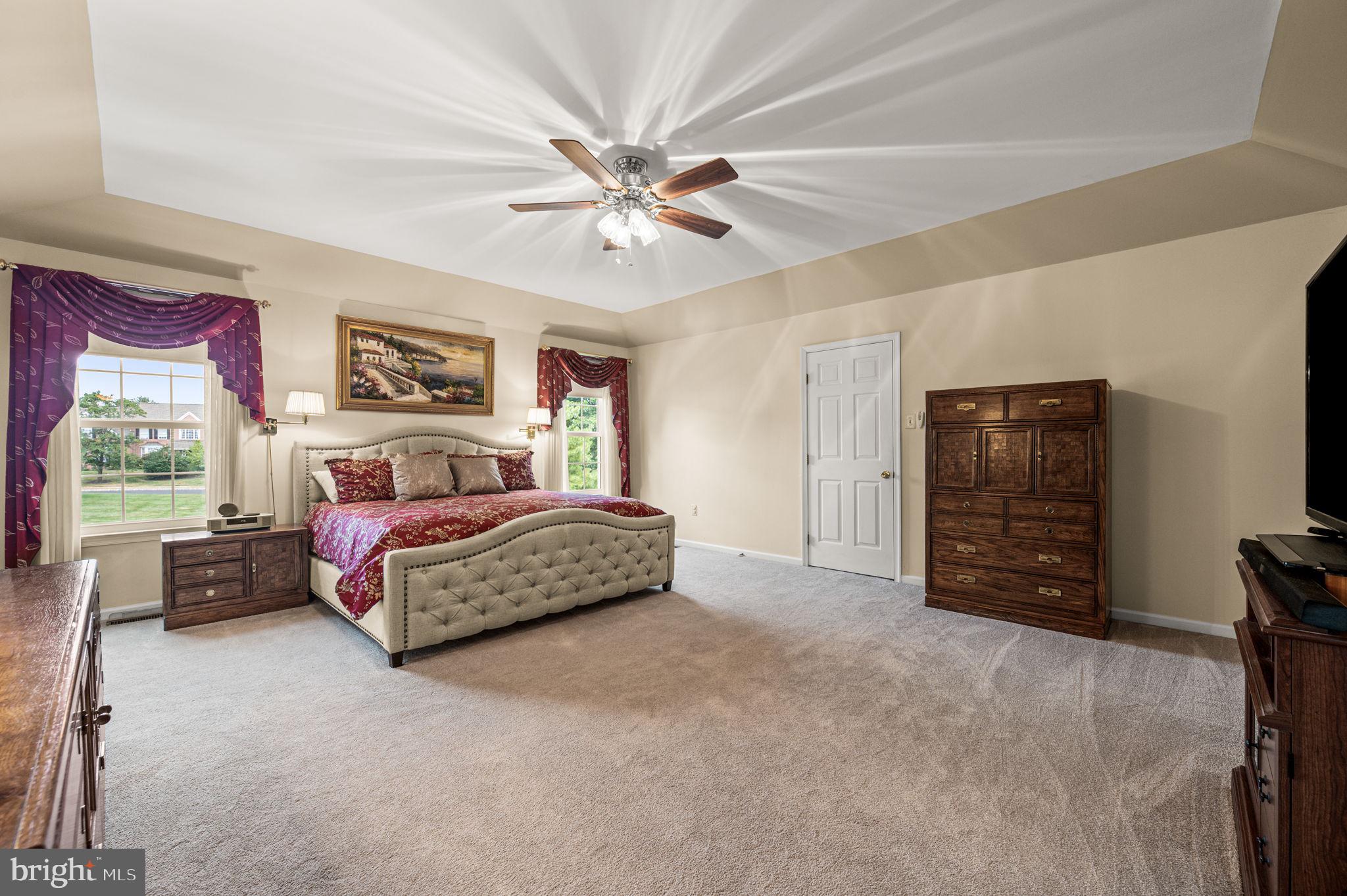 THE MEADOWS AT CHE - Residential