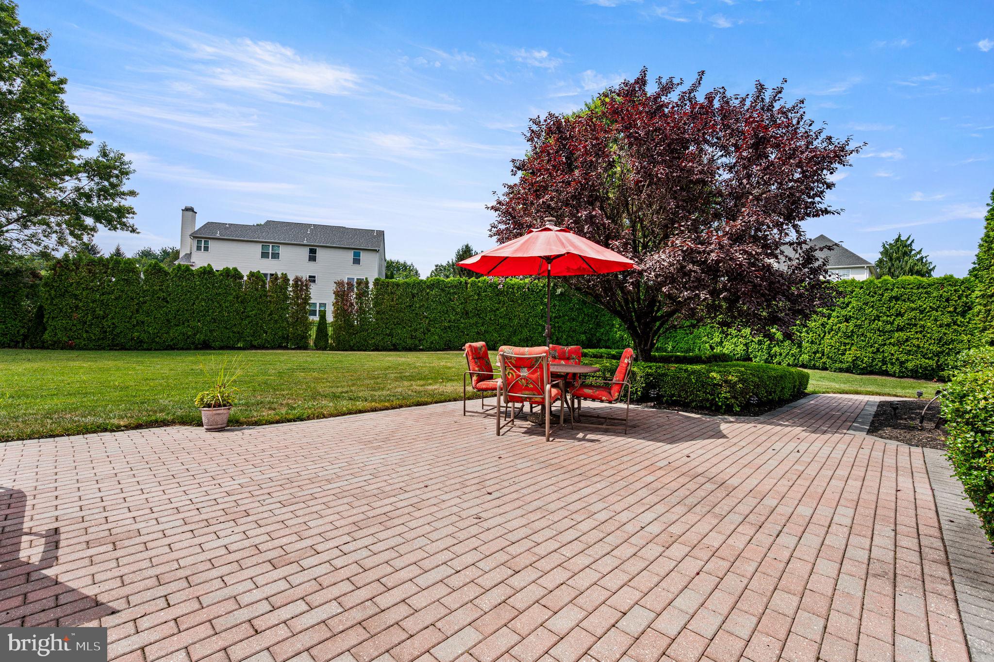 THE MEADOWS AT CHE - Residential