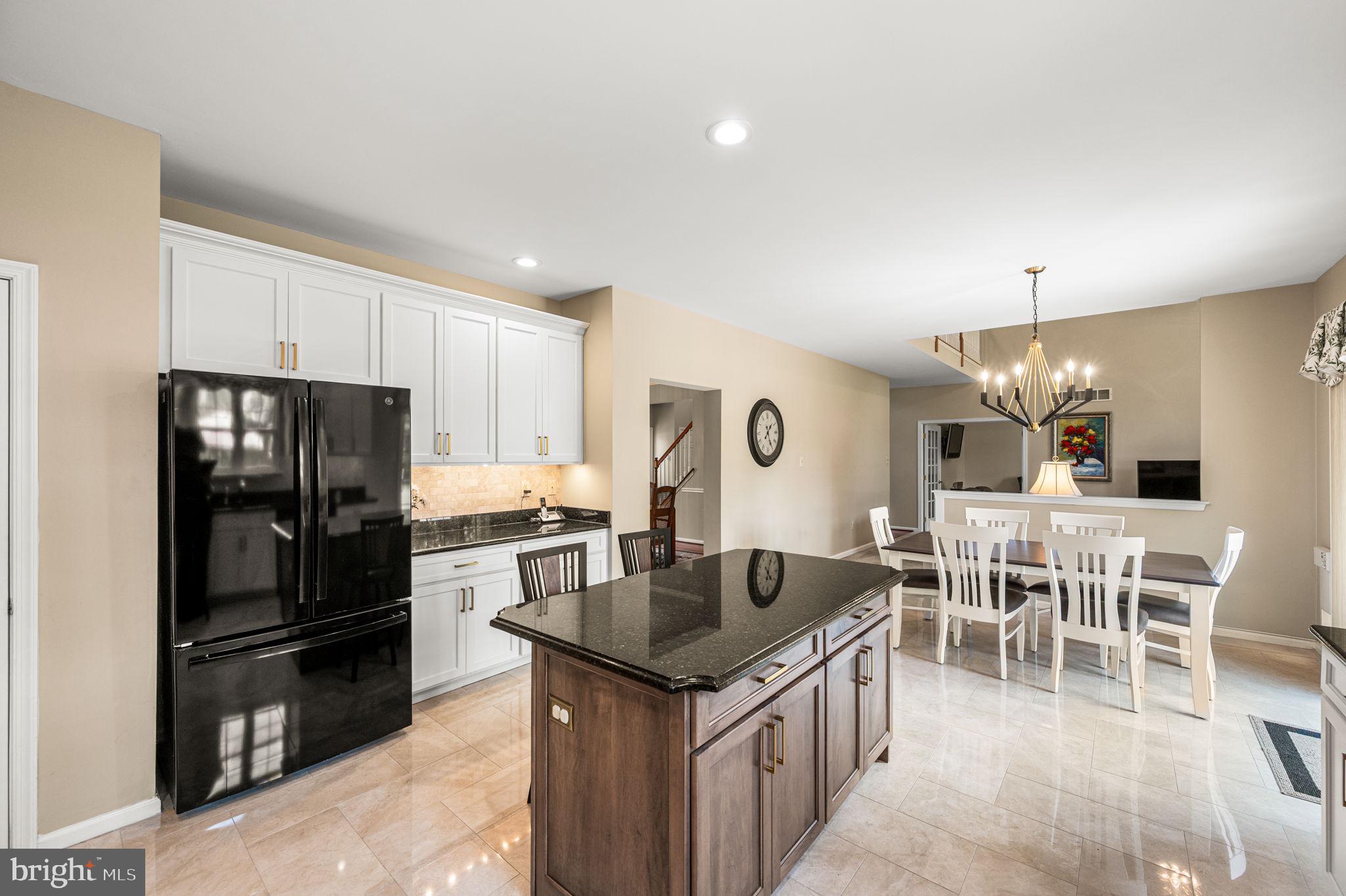 THE MEADOWS AT CHE - Residential