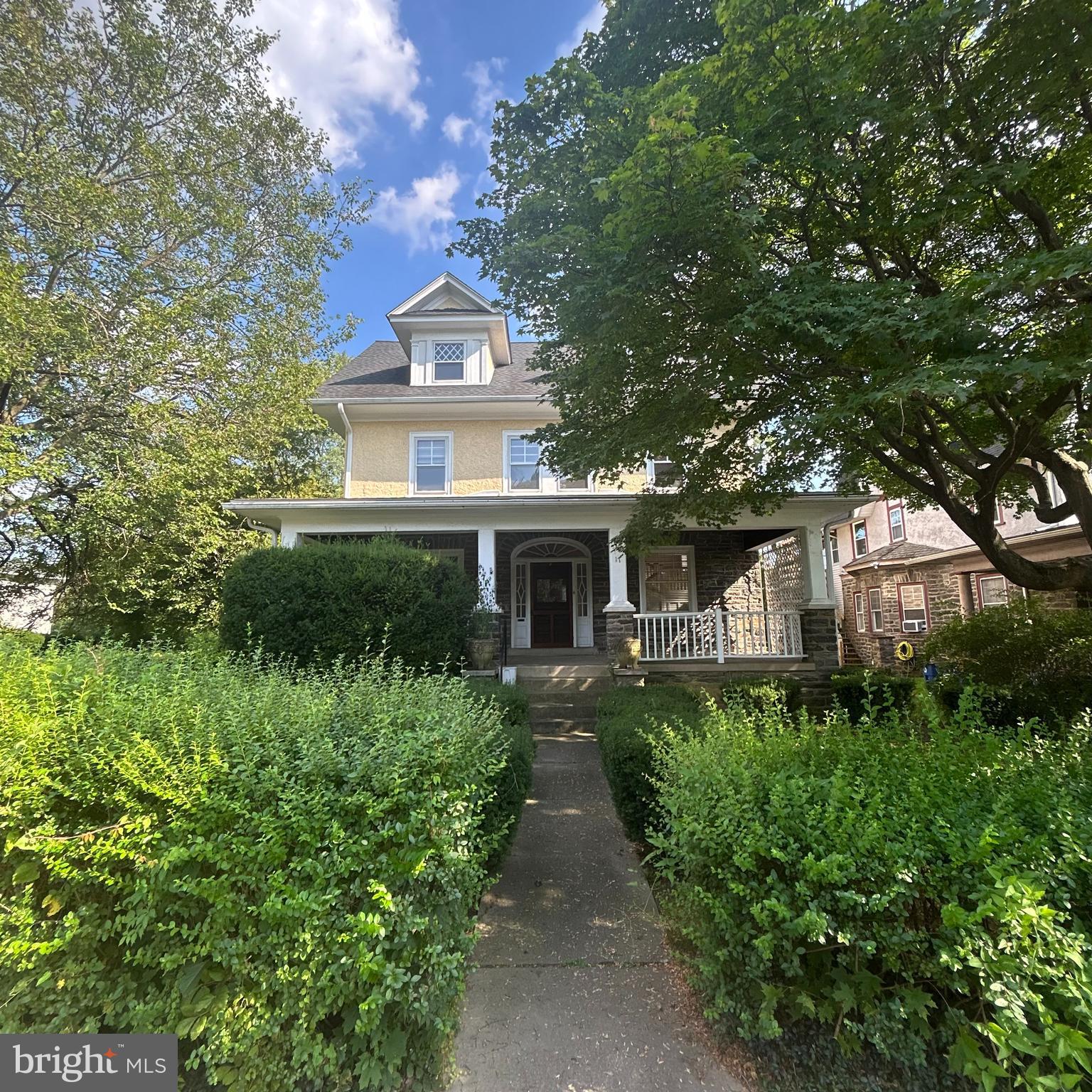 LLANERCH - Residential Lease