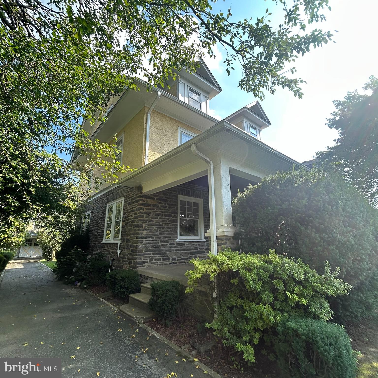 LLANERCH - Residential Lease