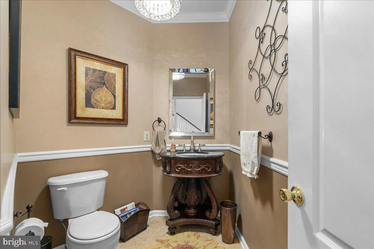 Pipersville, Pennsylvania 18947, United States, 5 Bedrooms Bedrooms, ,5 BathroomsBathrooms,Residential,Active,204395