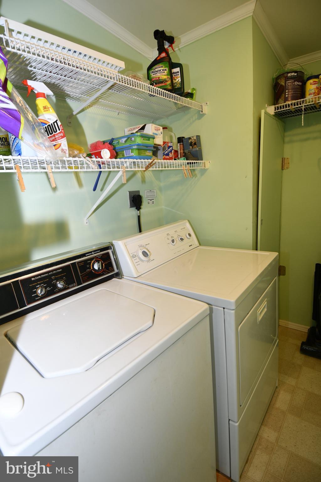 VILLAGE OF CECIL WOODS - Residential