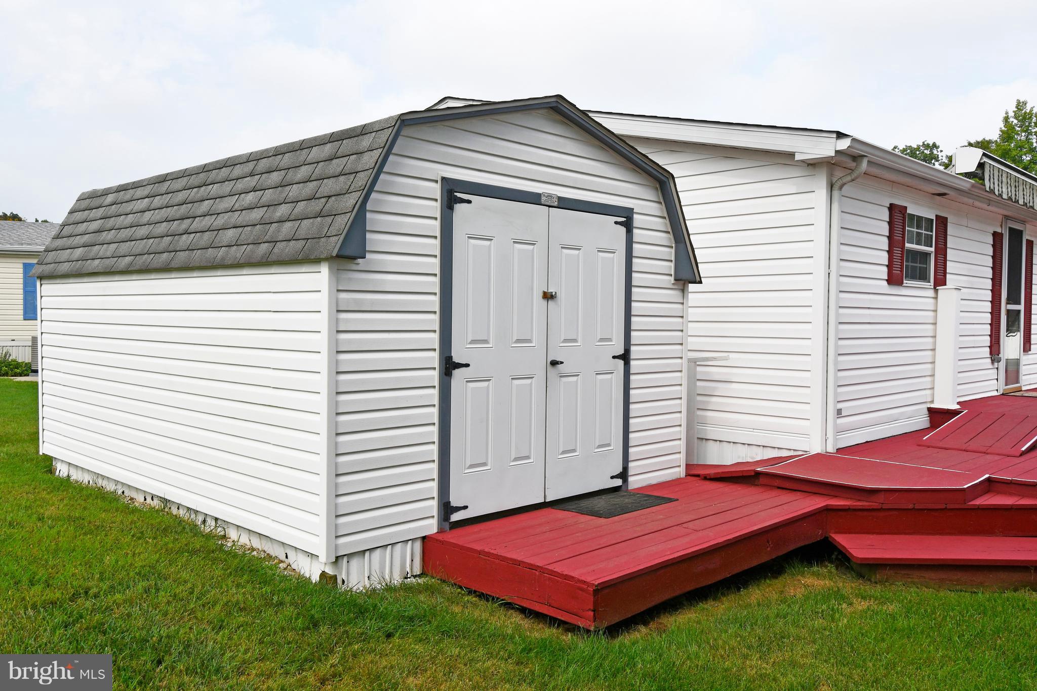 VILLAGE OF CECIL WOODS - Residential