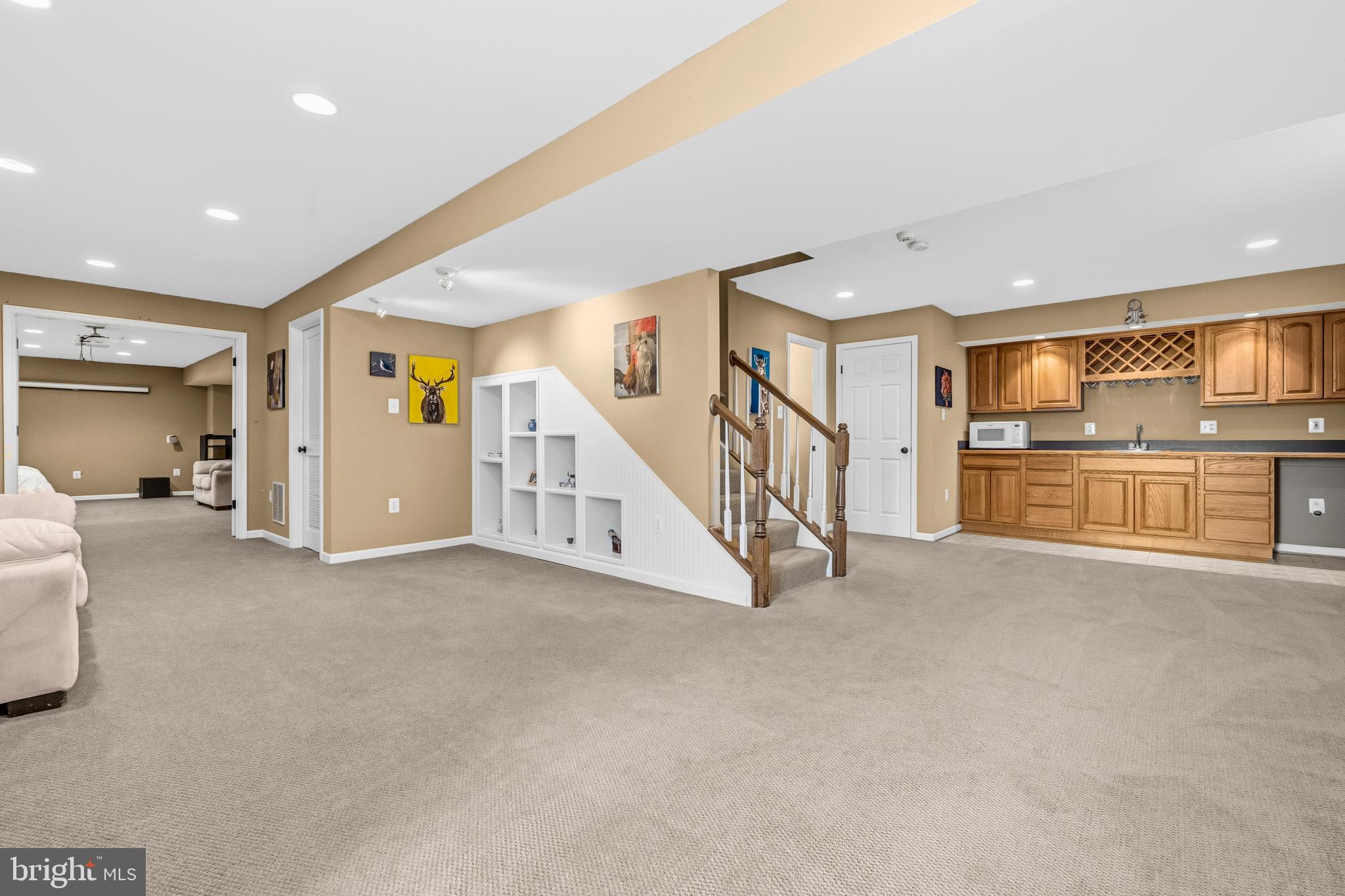 STRATFORD - Residential