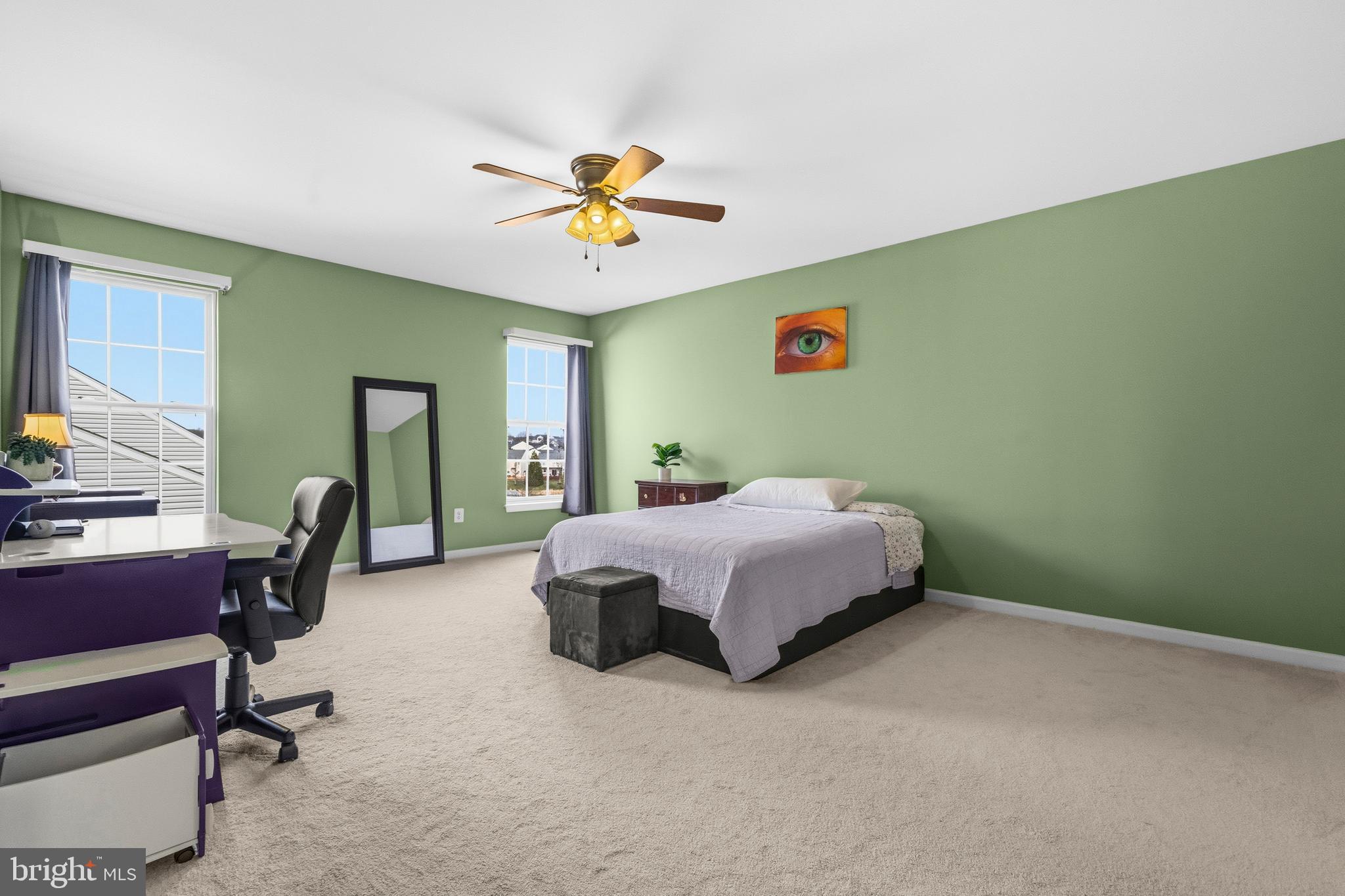 STRATFORD - Residential