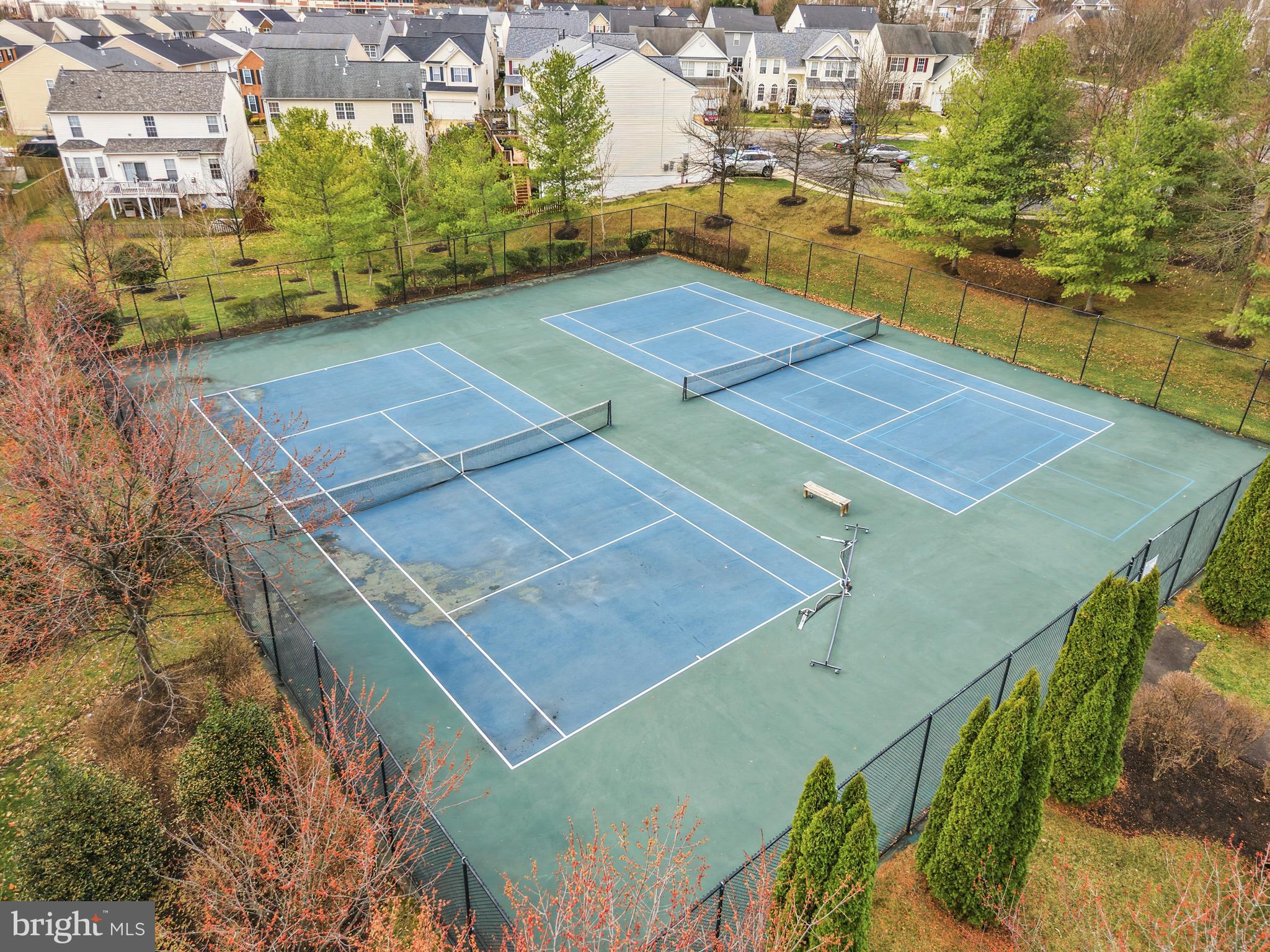 STRATFORD - Residential