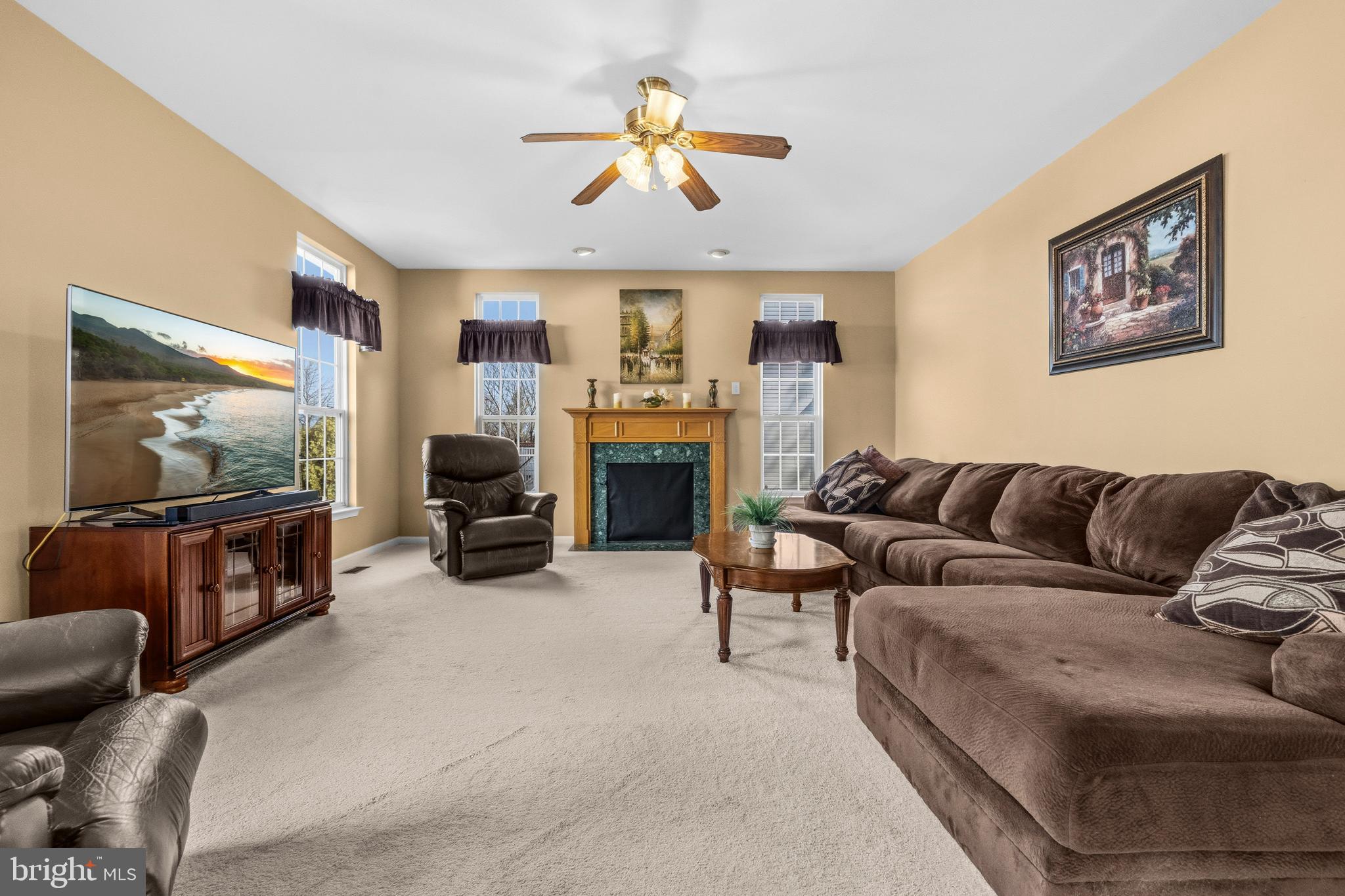 STRATFORD - Residential