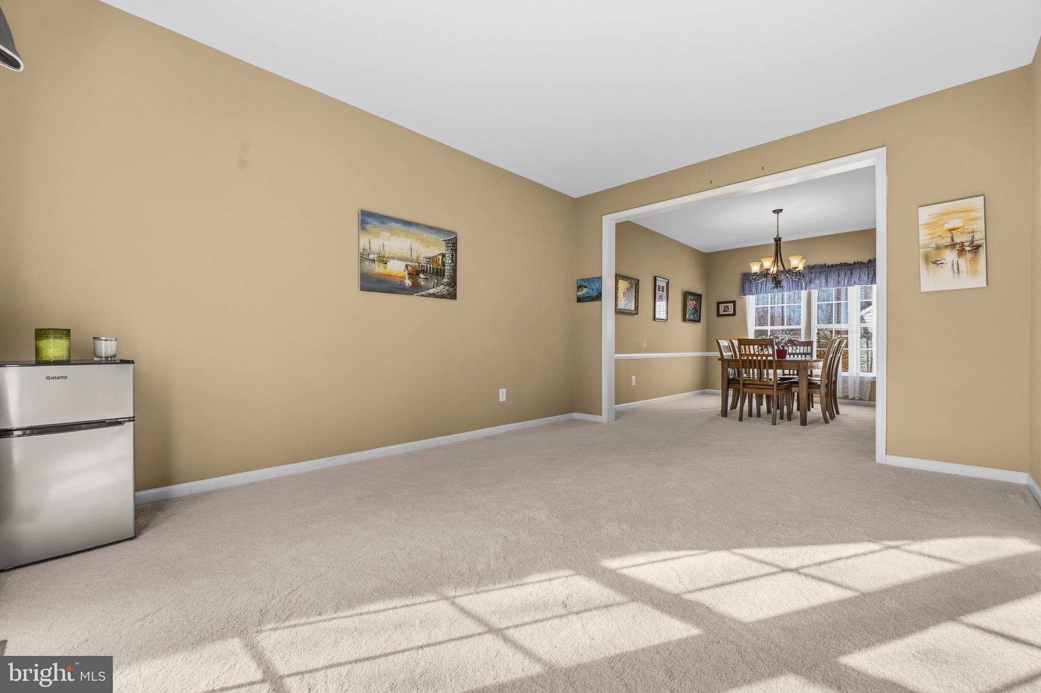 STRATFORD - Residential