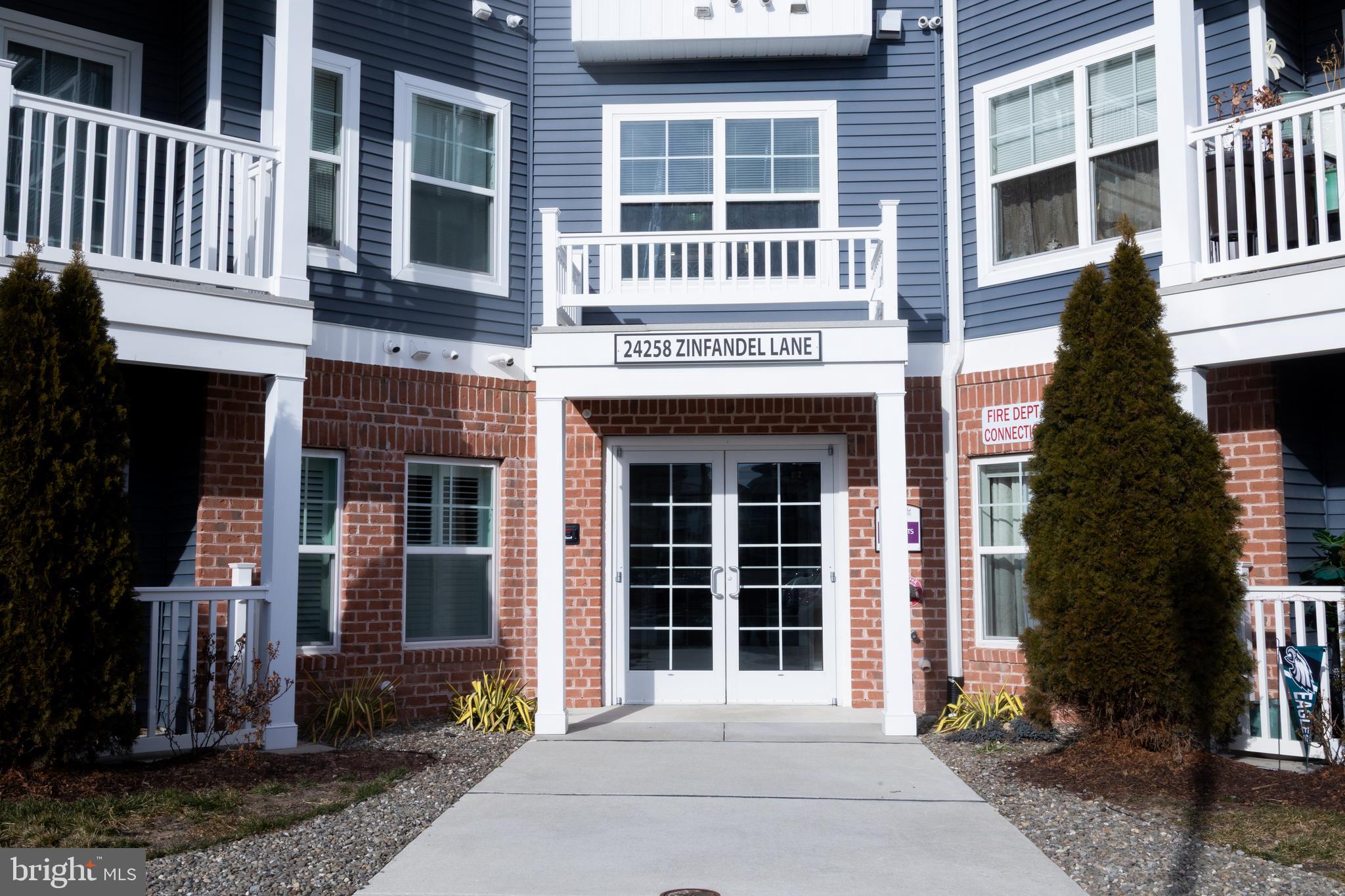 VINEYARDS AT NASSAU VALLEY - Residential