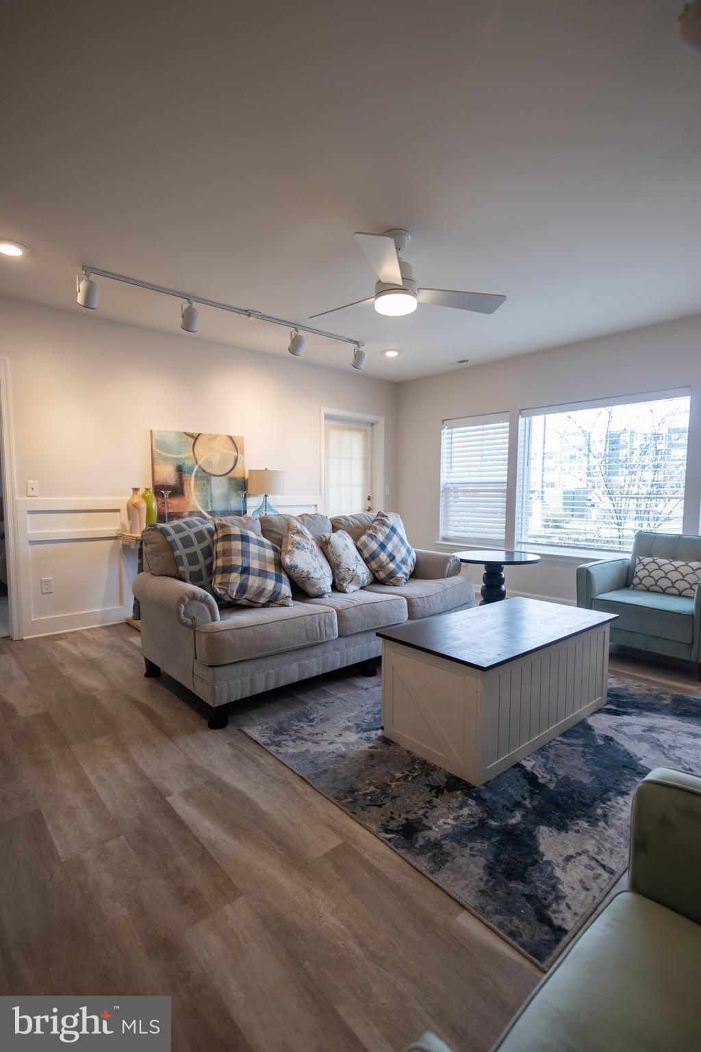 VINEYARDS AT NASSAU VALLEY - Residential