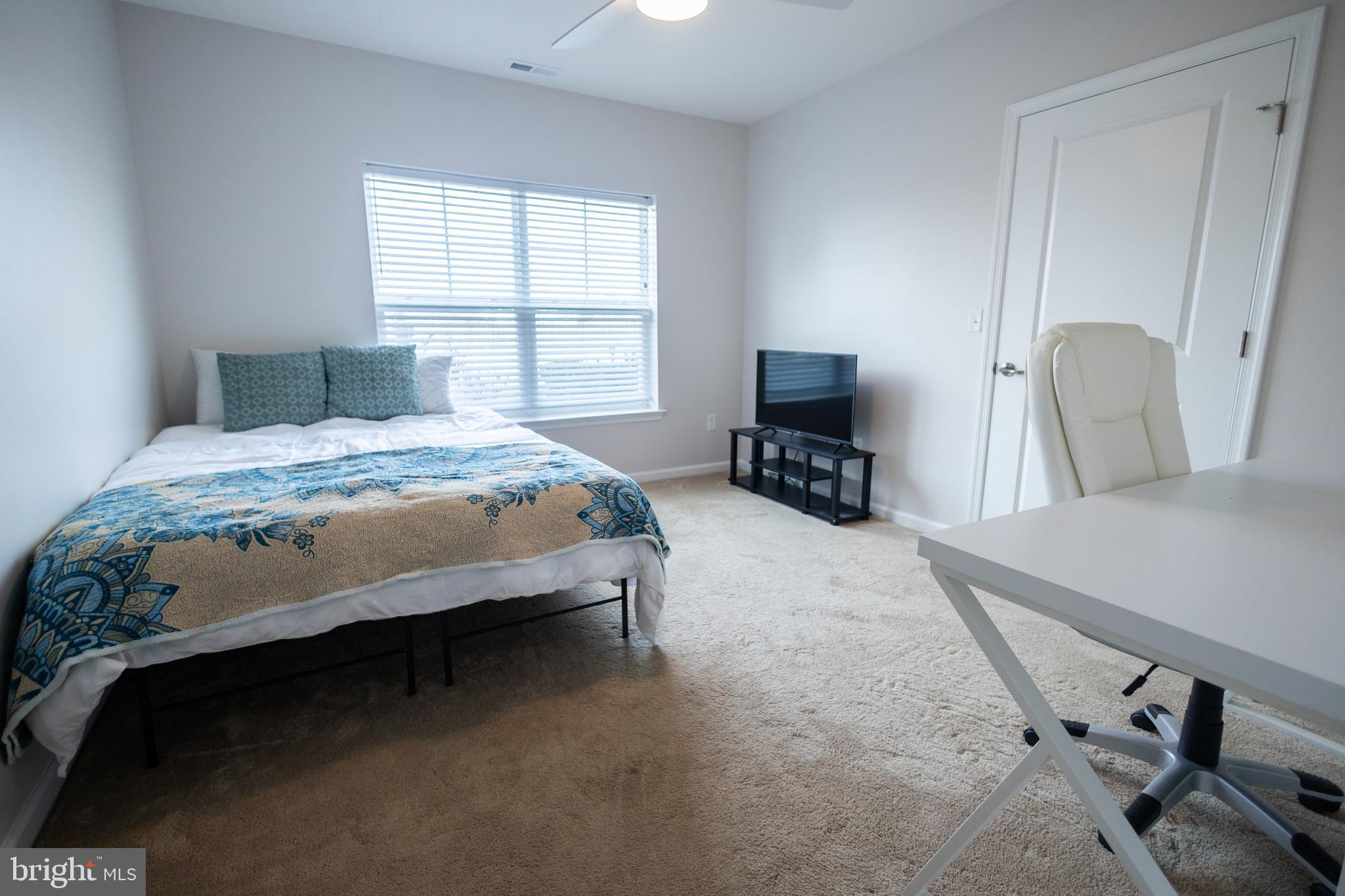 VINEYARDS AT NASSAU VALLEY - Residential