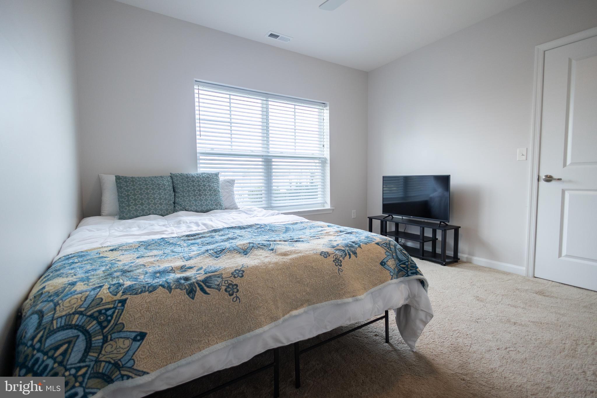 VINEYARDS AT NASSAU VALLEY - Residential