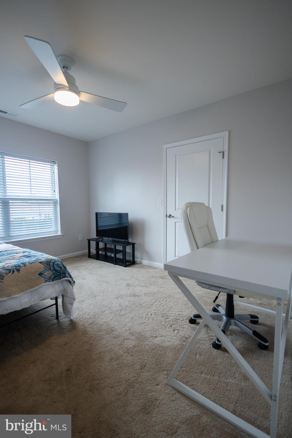 VINEYARDS AT NASSAU VALLEY - Residential