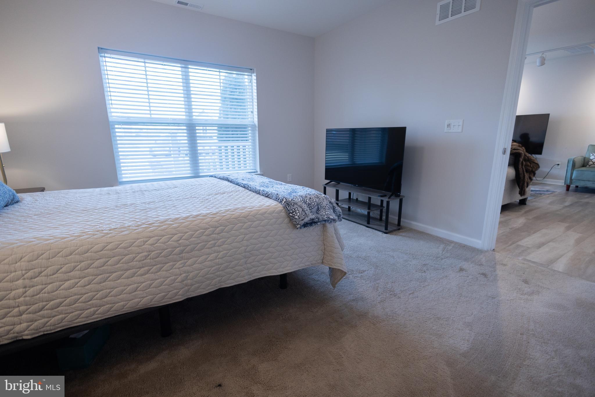 VINEYARDS AT NASSAU VALLEY - Residential