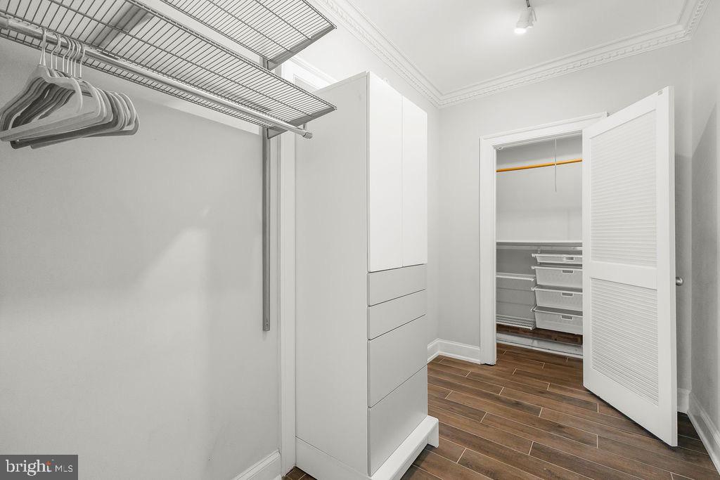OBSERVATORY CIRCLE - Residential