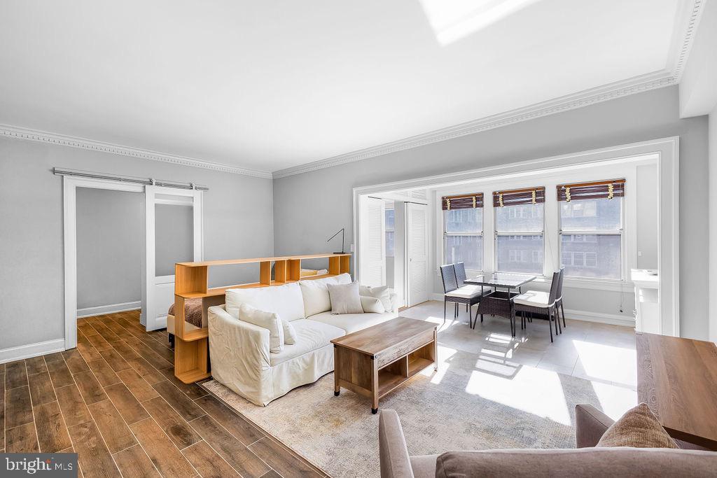 OBSERVATORY CIRCLE - Residential