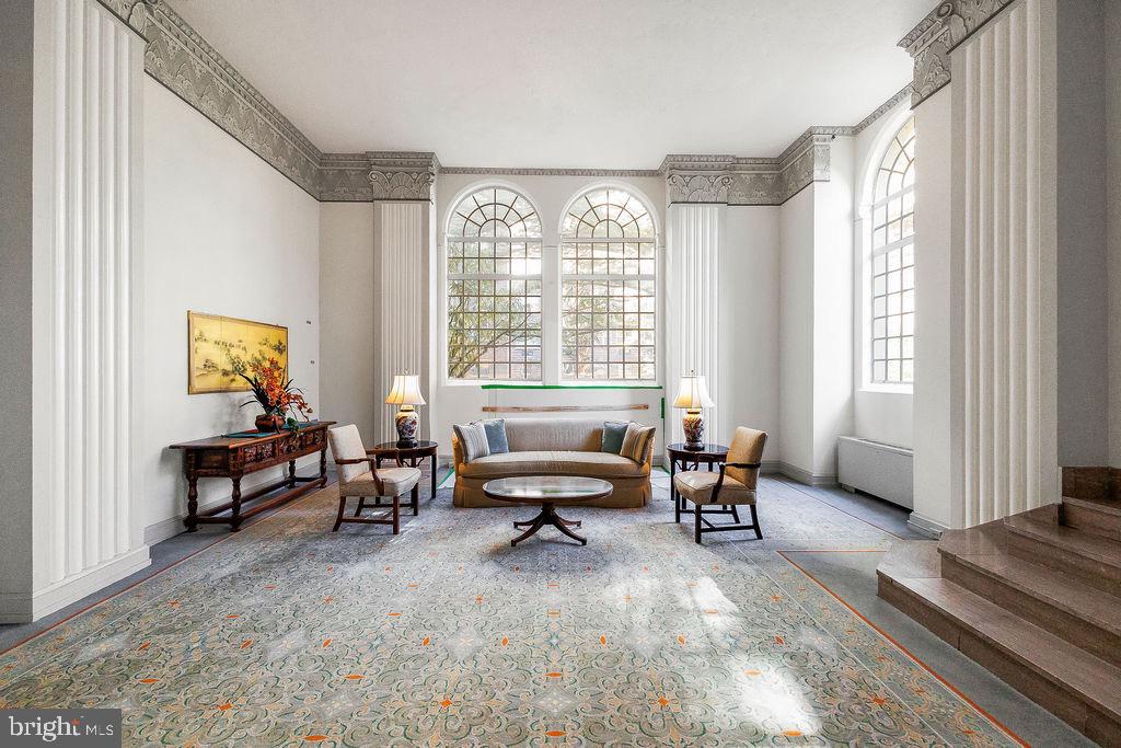 OBSERVATORY CIRCLE - Residential