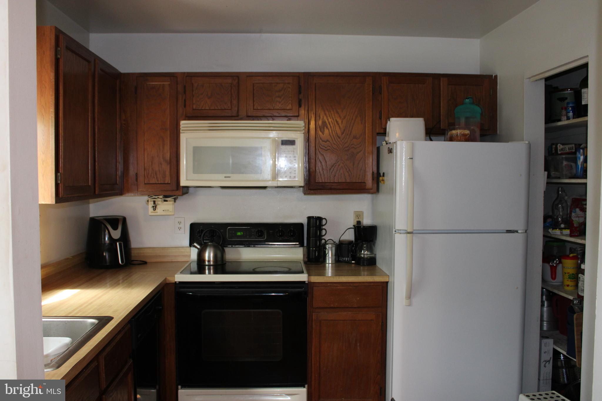 LONDON WOODS - Residential