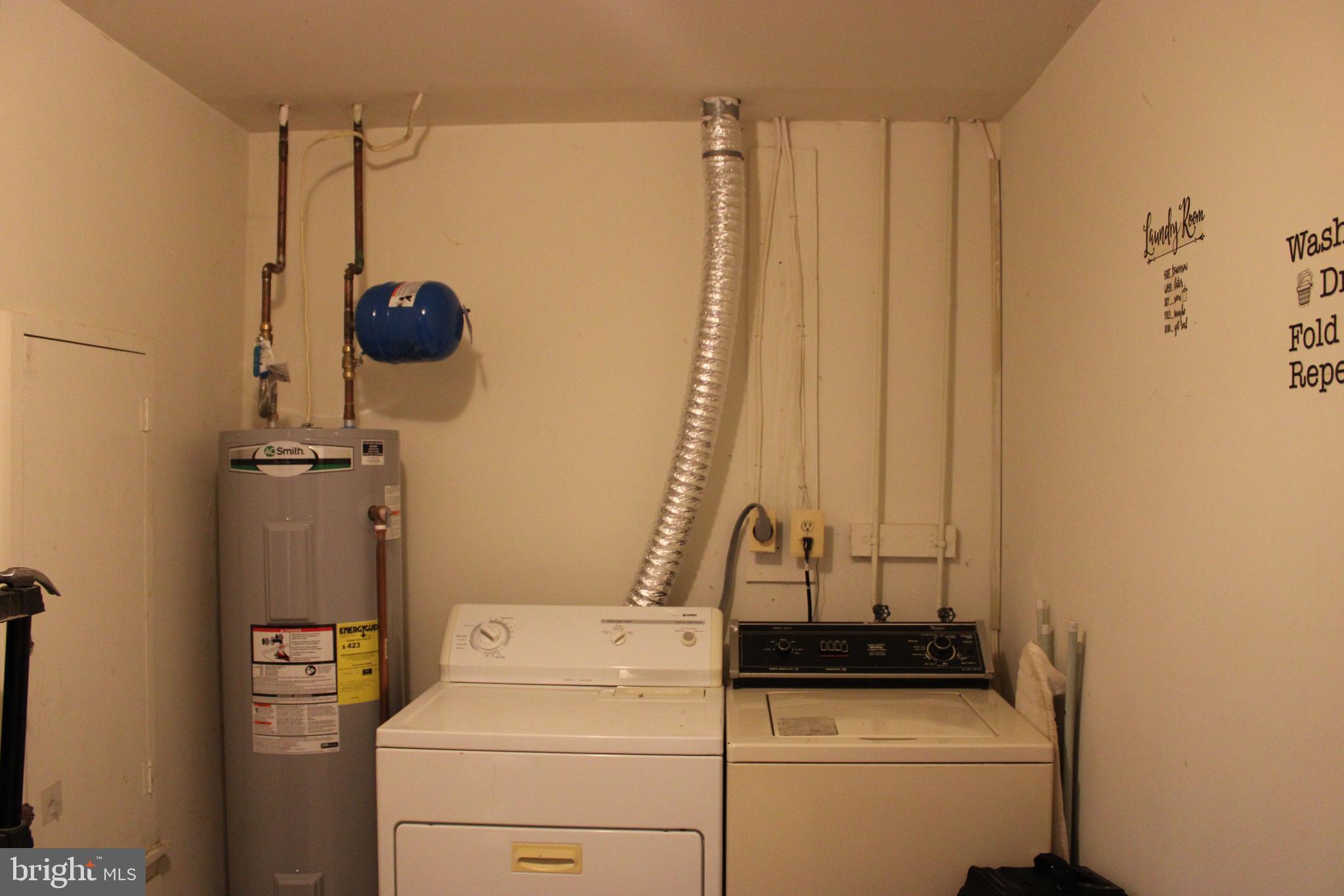 LONDON WOODS - Residential