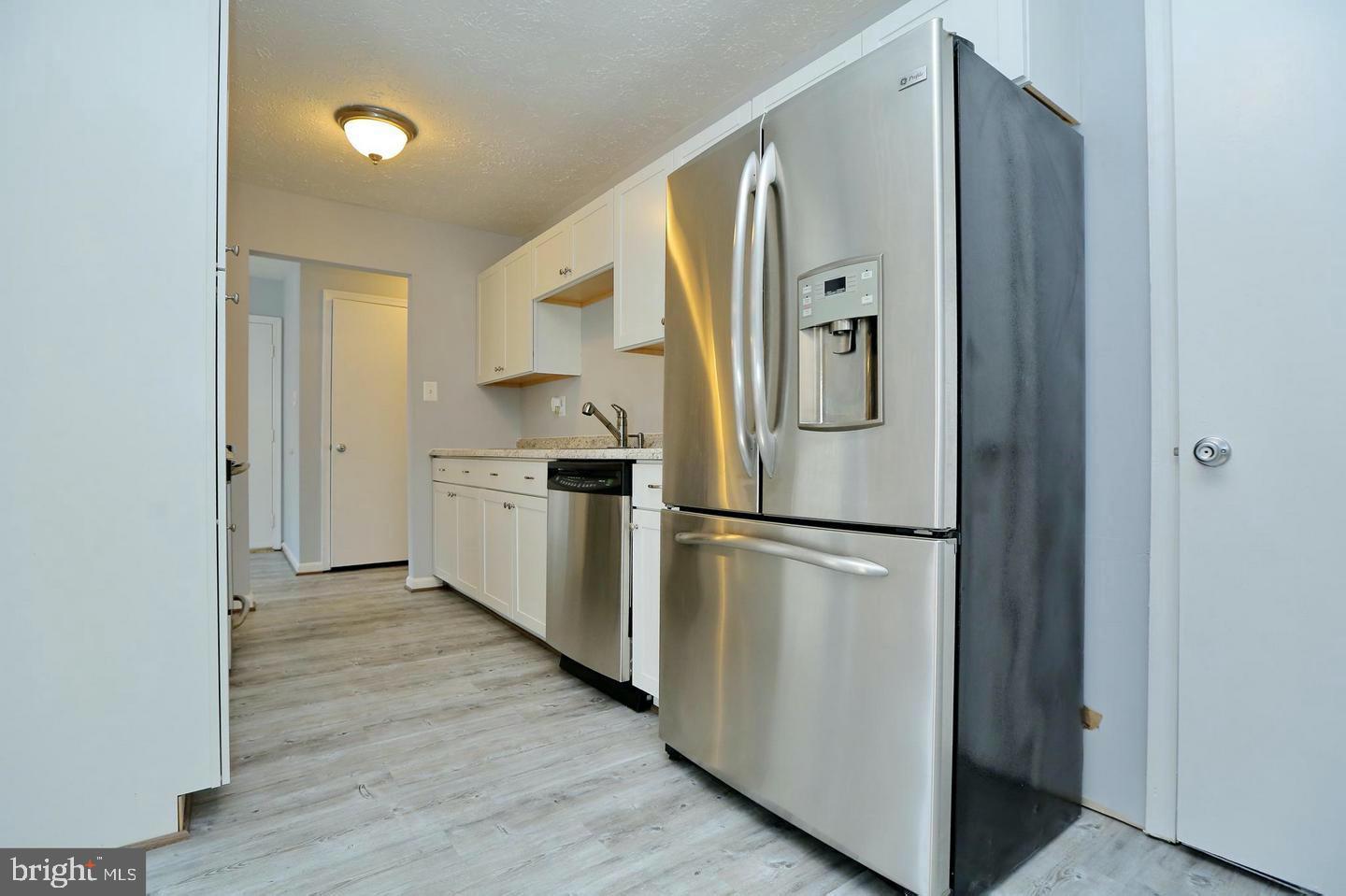 HUNTINGTON - Residential Lease