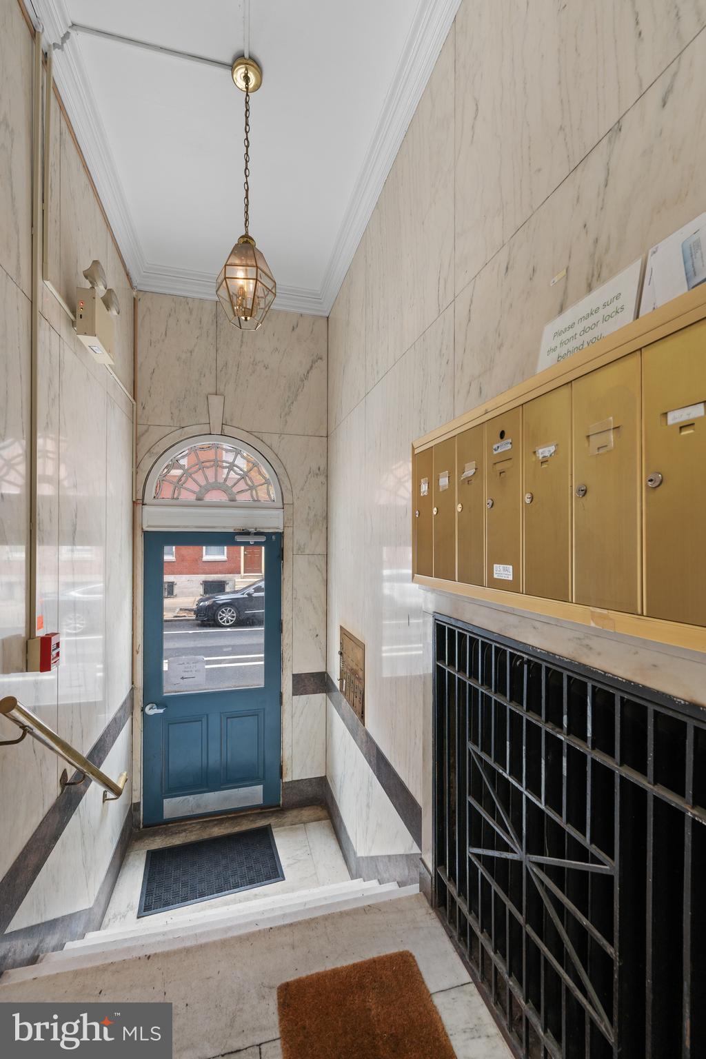 WASHINGTON SQ WEST - Residential