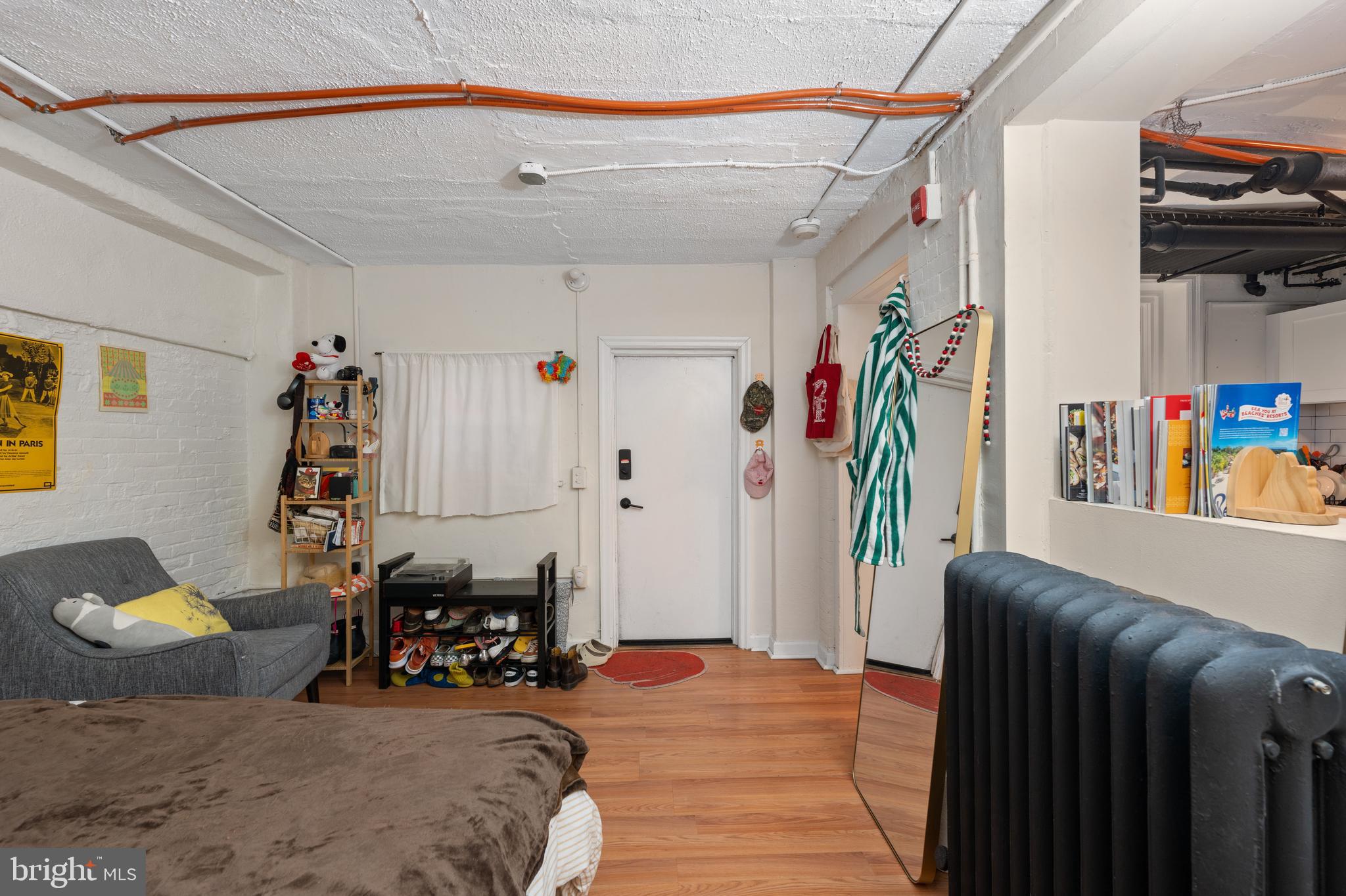 WASHINGTON SQ WEST - Residential