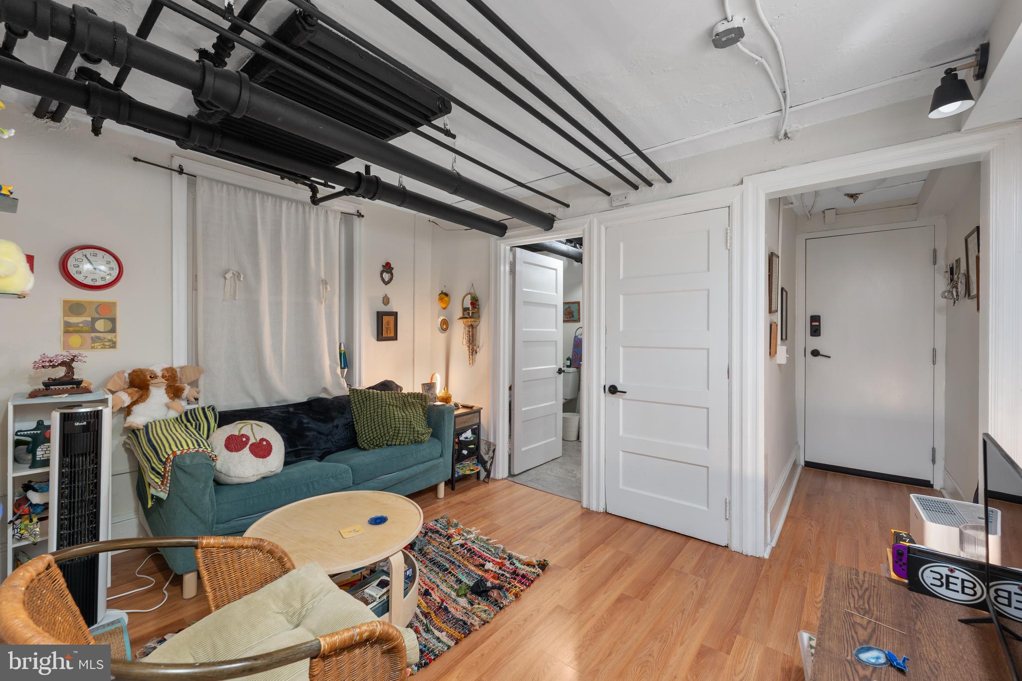 238 S 13TH STREET GRDN