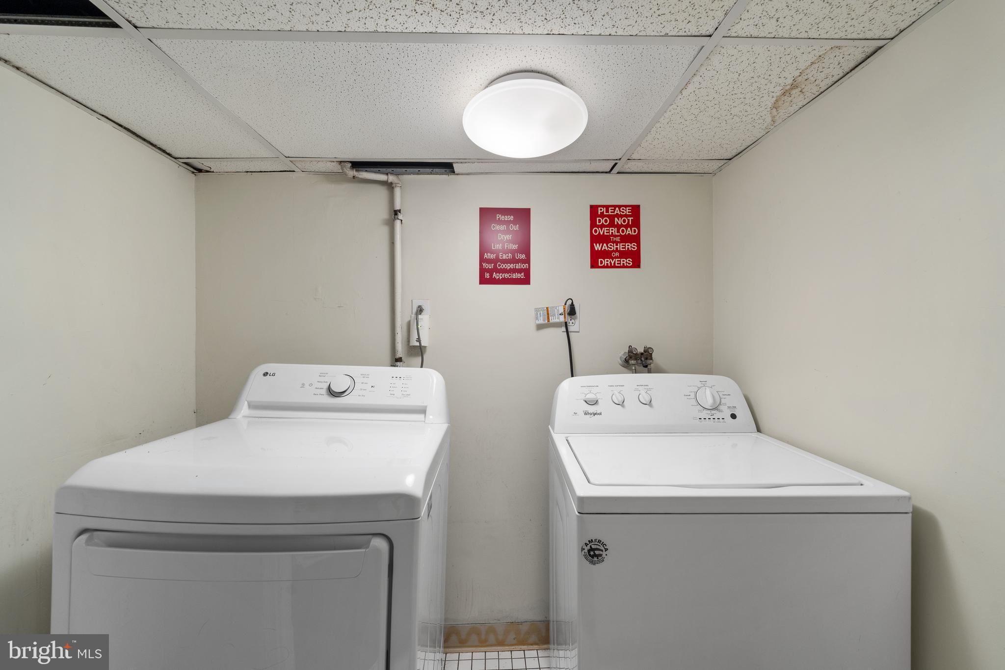 WASHINGTON SQ WEST - Residential