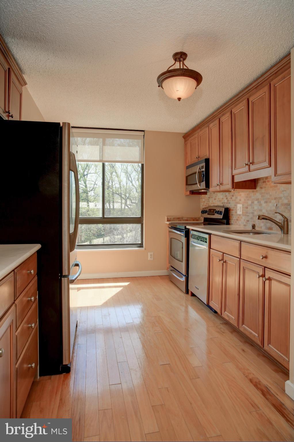 REGENCY AT MCLEAN - Residential